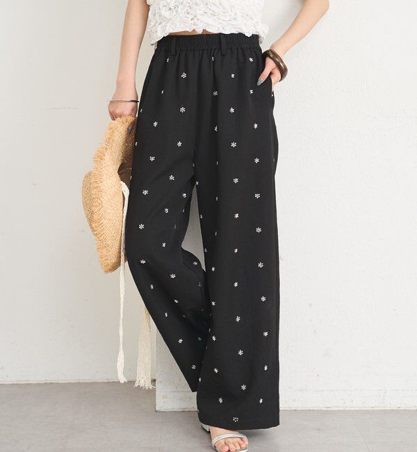  「ビージーフラワースラックス」|チノ|
