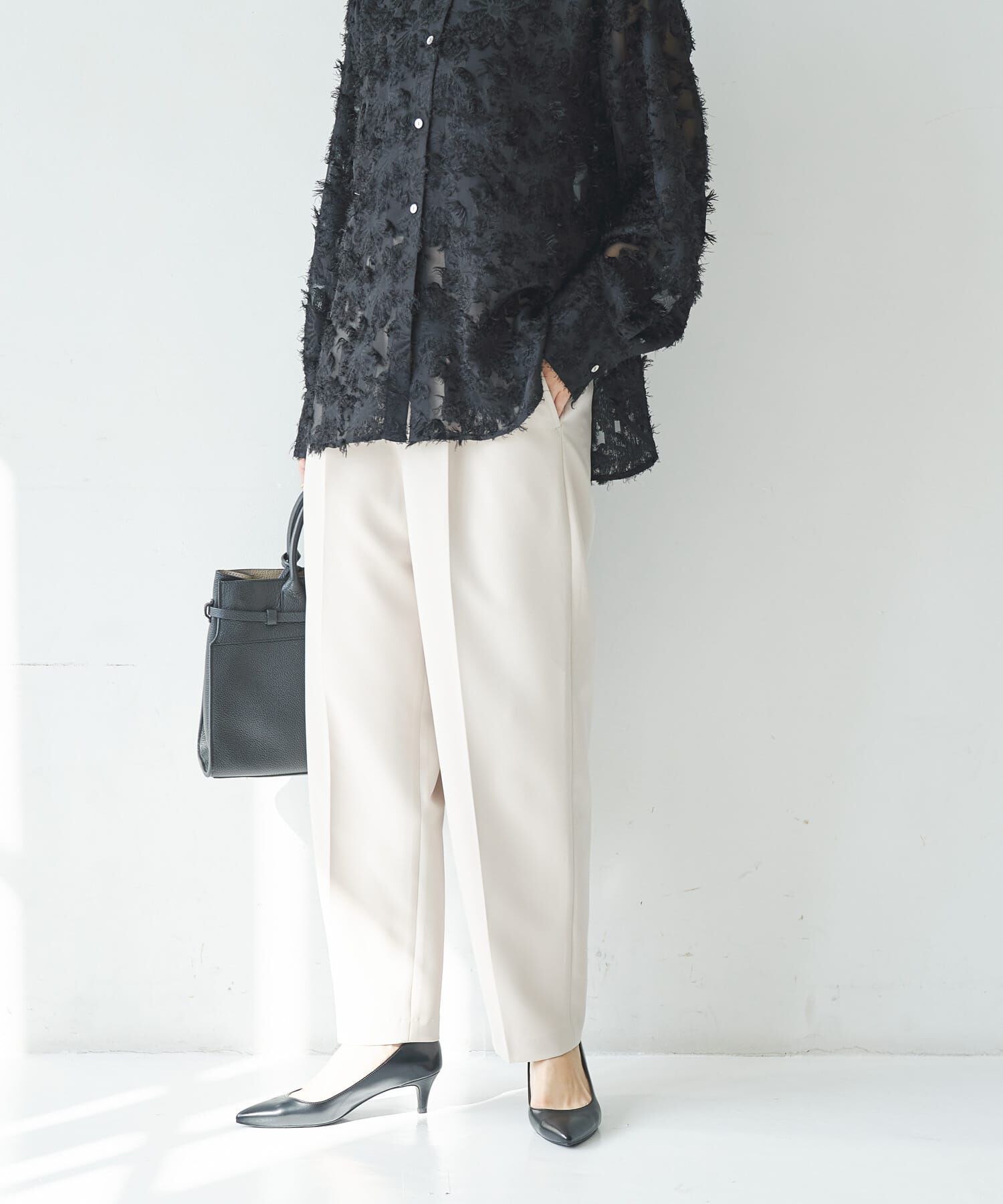 URBAN RESEARCH「『3サイズ展開』タックテーパードパンツ」|その他|
