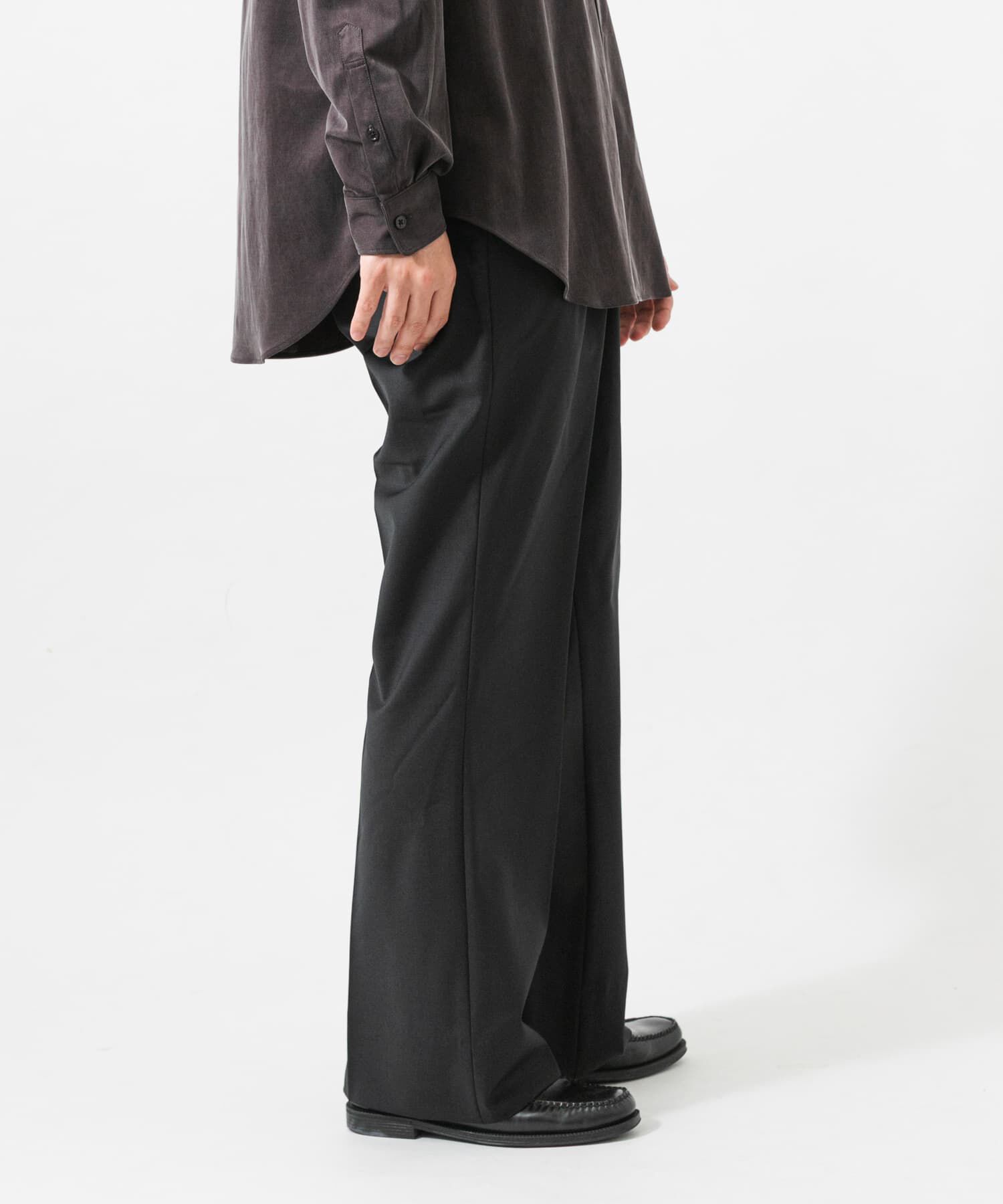 URBAN RESEARCH「TW SEMI FLARE SLACKS」|その他|