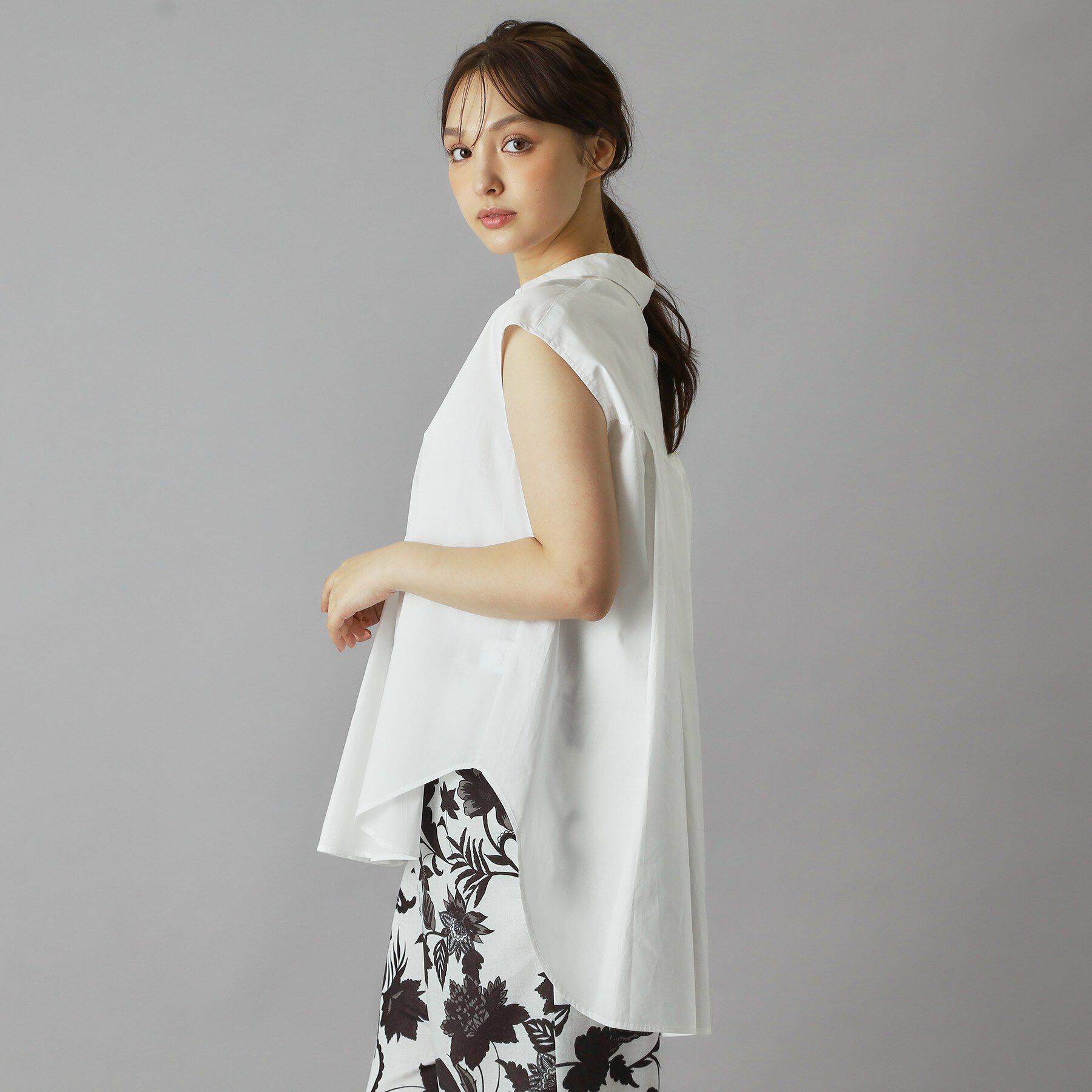 DRESSTERIOR「フレンチスリーブ スキッパーブラウス」|シャツ・ブラウス|