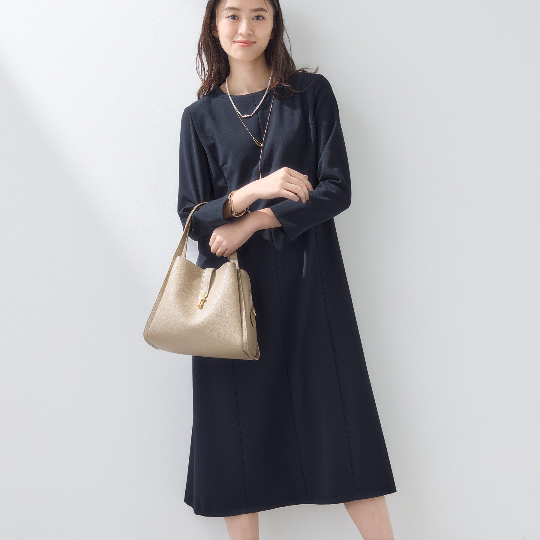 INDIVI「【上品光沢／SETUP可能】スタイルUPワンピース」|ワンピース|