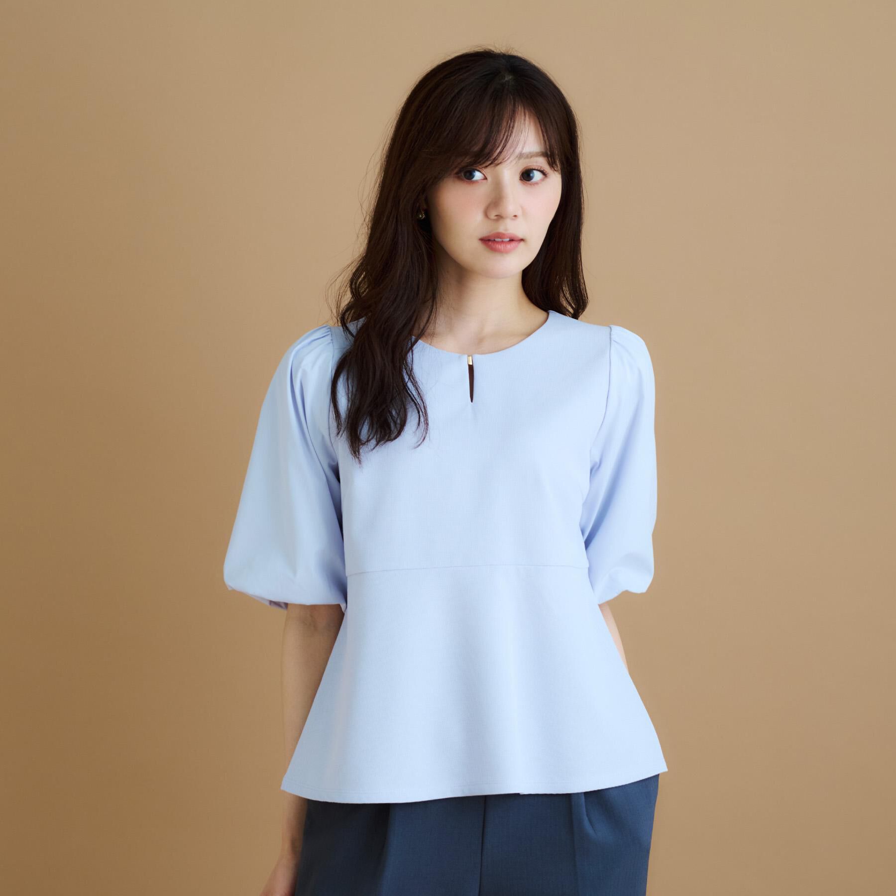 index「《S-LLサイズ》バルーンスリーブペプラムトップス【洗濯機洗い可／接触冷感／UVケア】」|Tシャツ・カットソー|