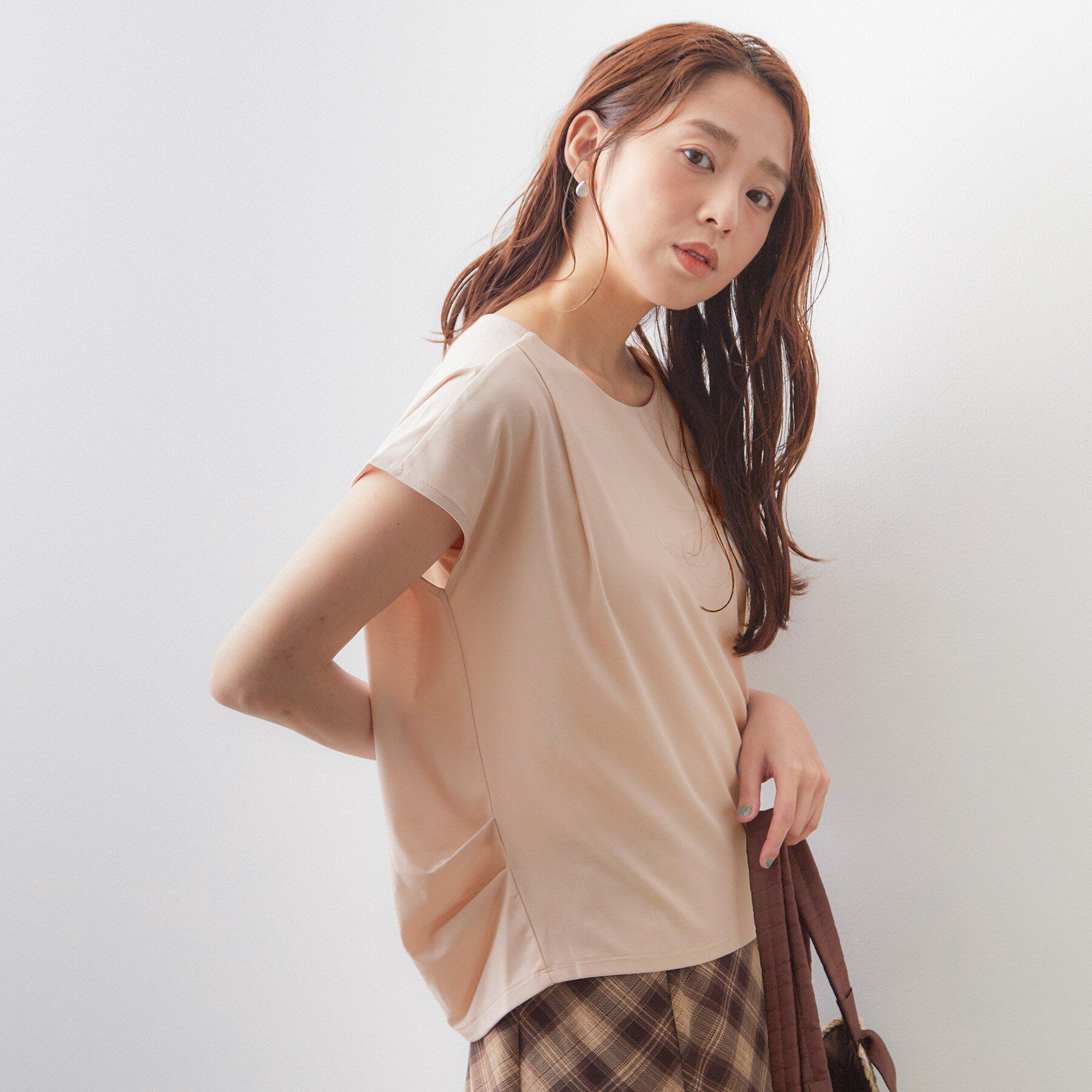 index「【接触冷感／UV】ひんやりコクーントップス《洗濯機OK》」|Tシャツ・カットソー|グレージュ(050)