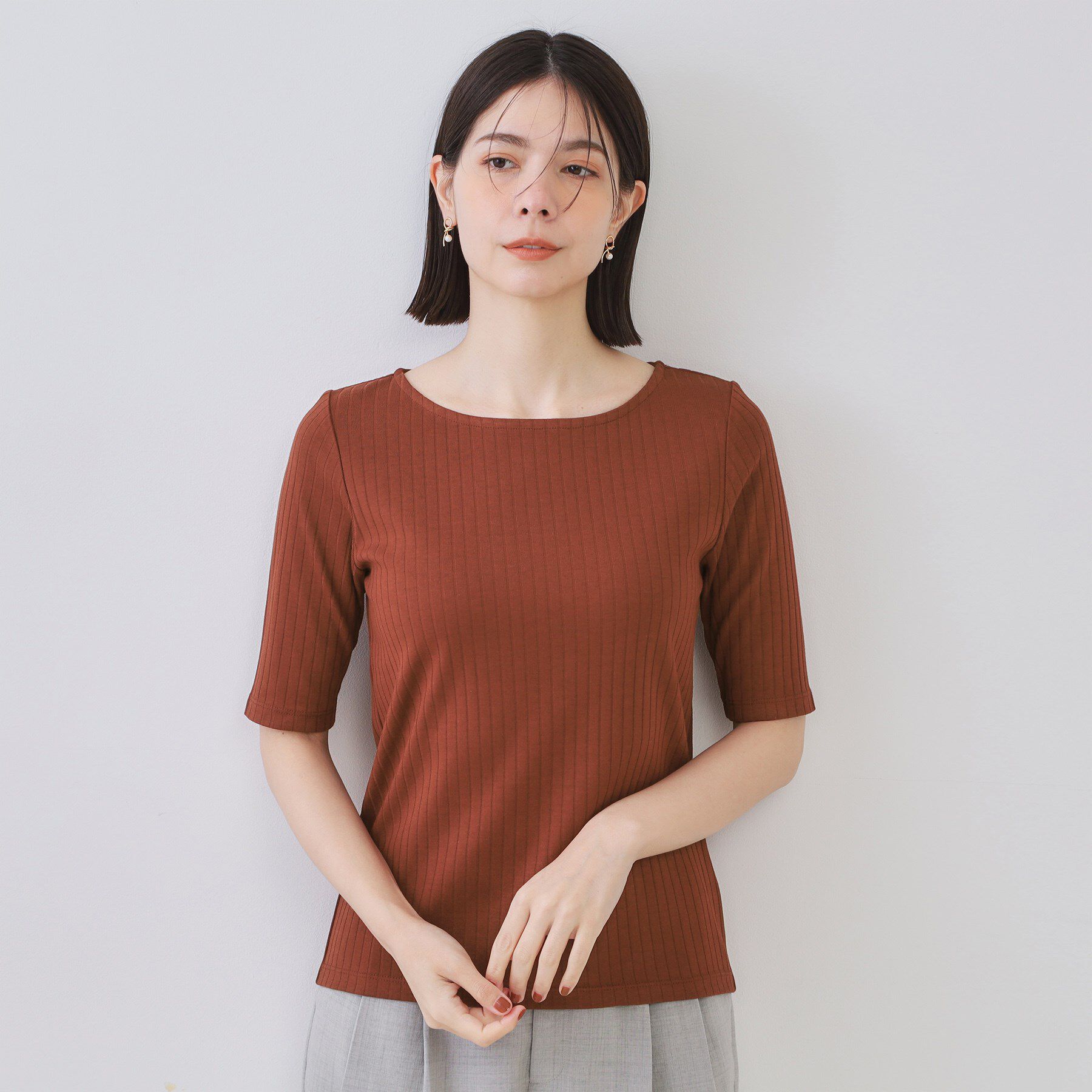 OPAQUE.CLIP「汗染み防止 ボートネックリブカットソー【洗濯機洗い可／抗ピル】」|Tシャツ・カットソー|