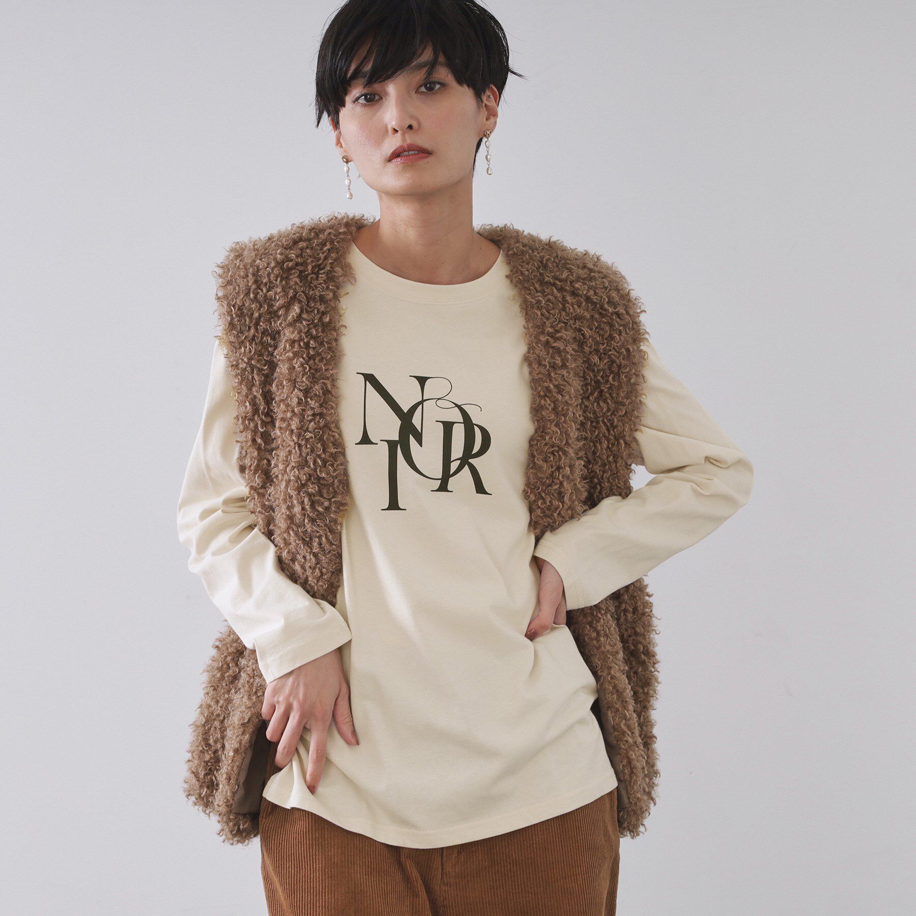 OPAQUE.CLIP「ロングロゴTシャツ【洗濯機OK】」|Tシャツ・カットソー|ライトベージュ(05