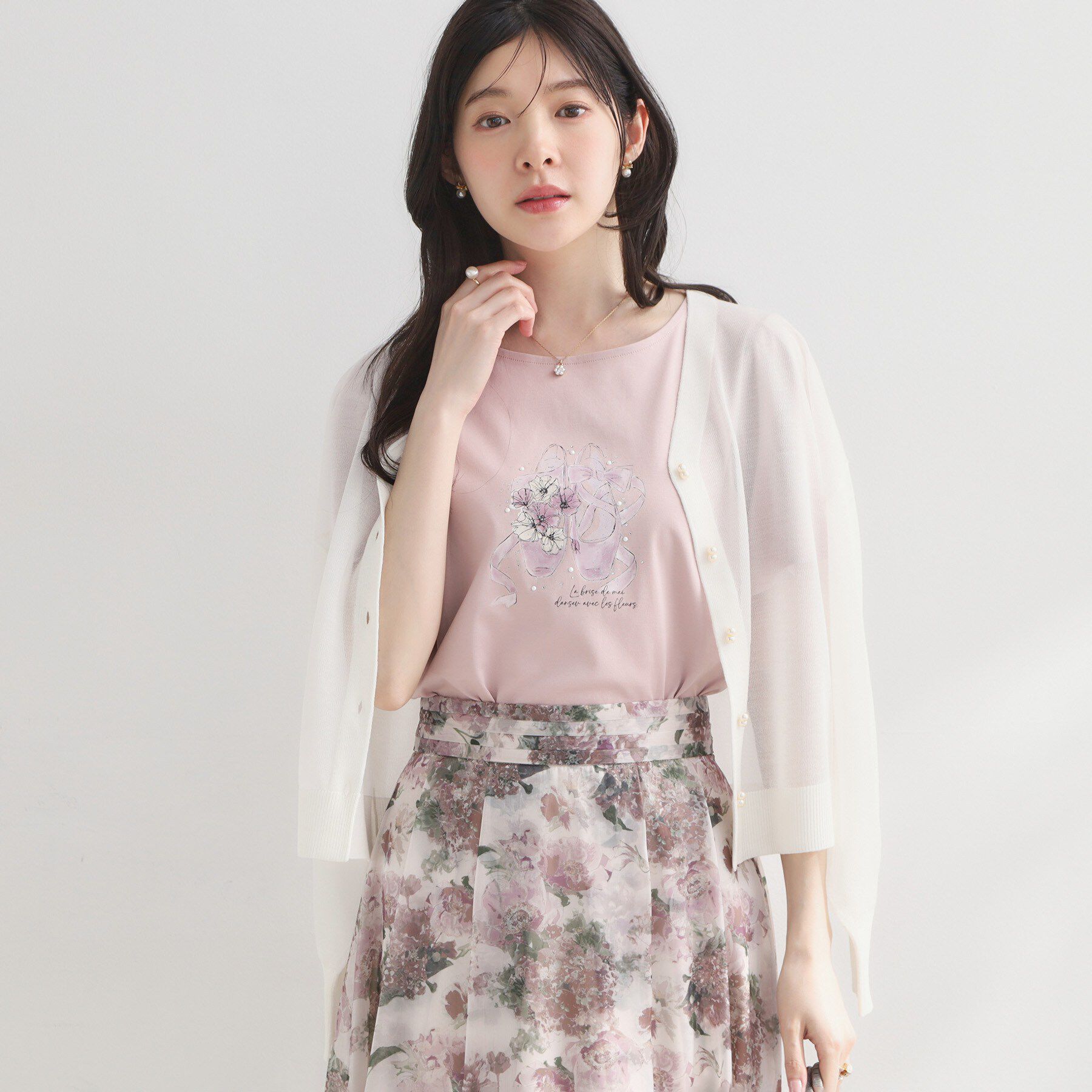 Couture broach「【接触冷感・UVカット・洗える】トゥシューズプリントTシャツ」|Tシャツ・カットソー|