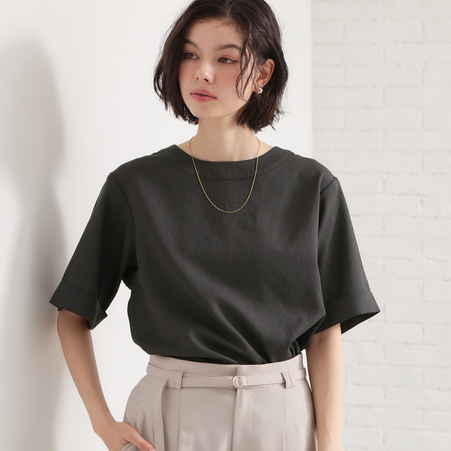 THE SHOP TK「【M-XL/二の腕カバー】さらり麻調メッシュ5分袖ブラウス」|シャツ・ブラウス|スミクロ(018)