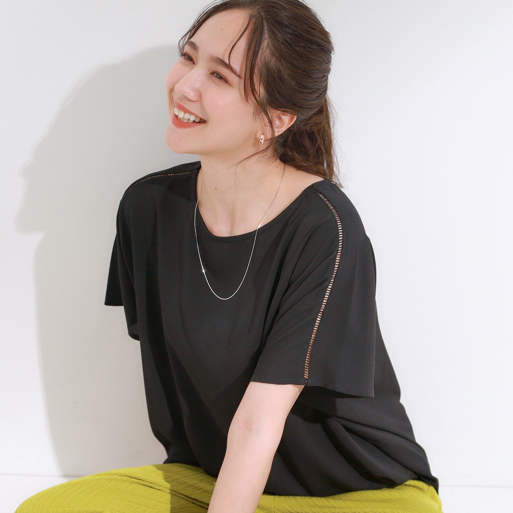 SHOO･LA･RUE「【S-LL/ひんやり/洗濯後しわになりにくい】インせず決まる はしごレースドルマンブラウス」|シャツ・ブラウス|ブラック(019)