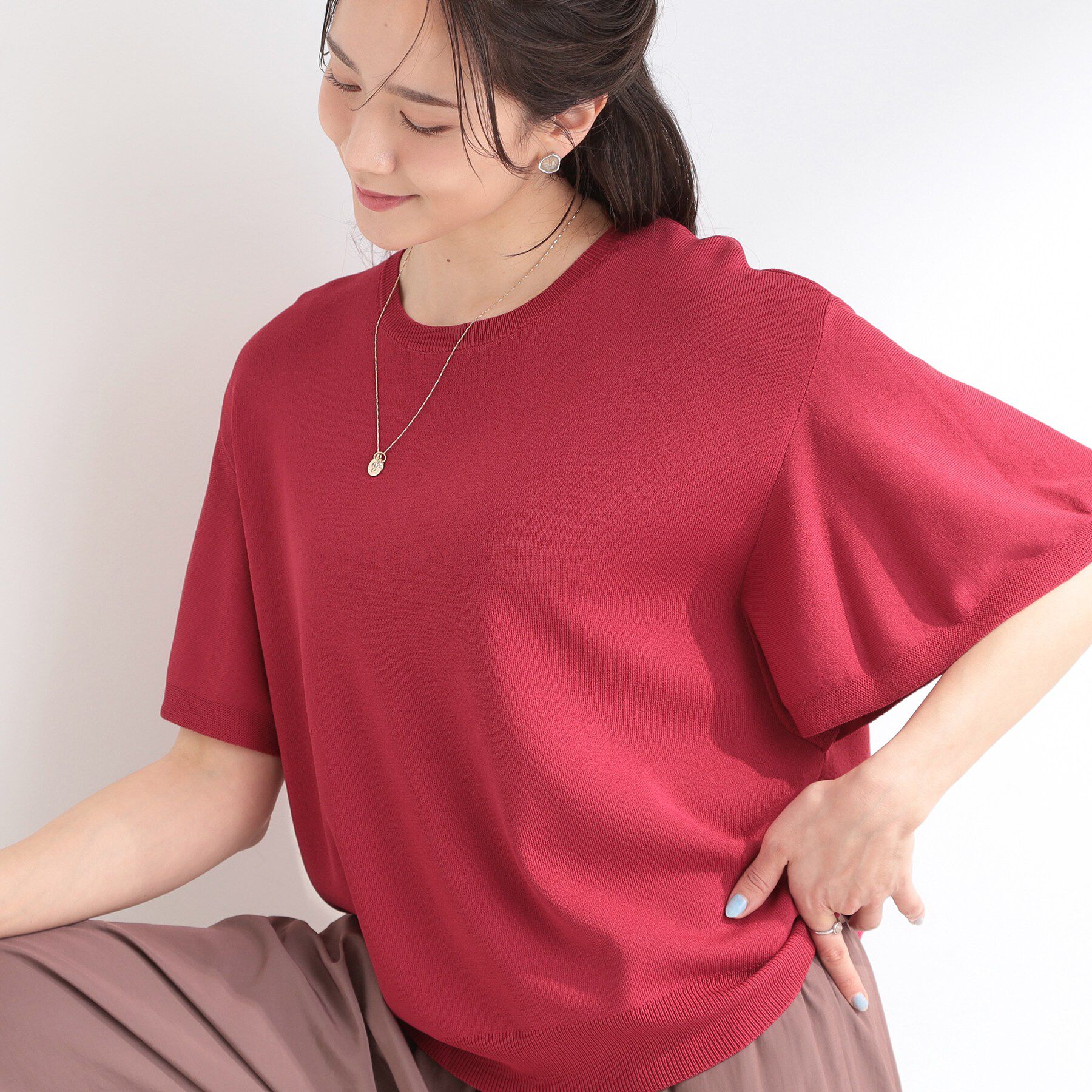 SHOO･LA･RUE「【S-LL】二の腕はカバーして魅せる フレアスリーブニット」|ニット・セーター|レッド(062)