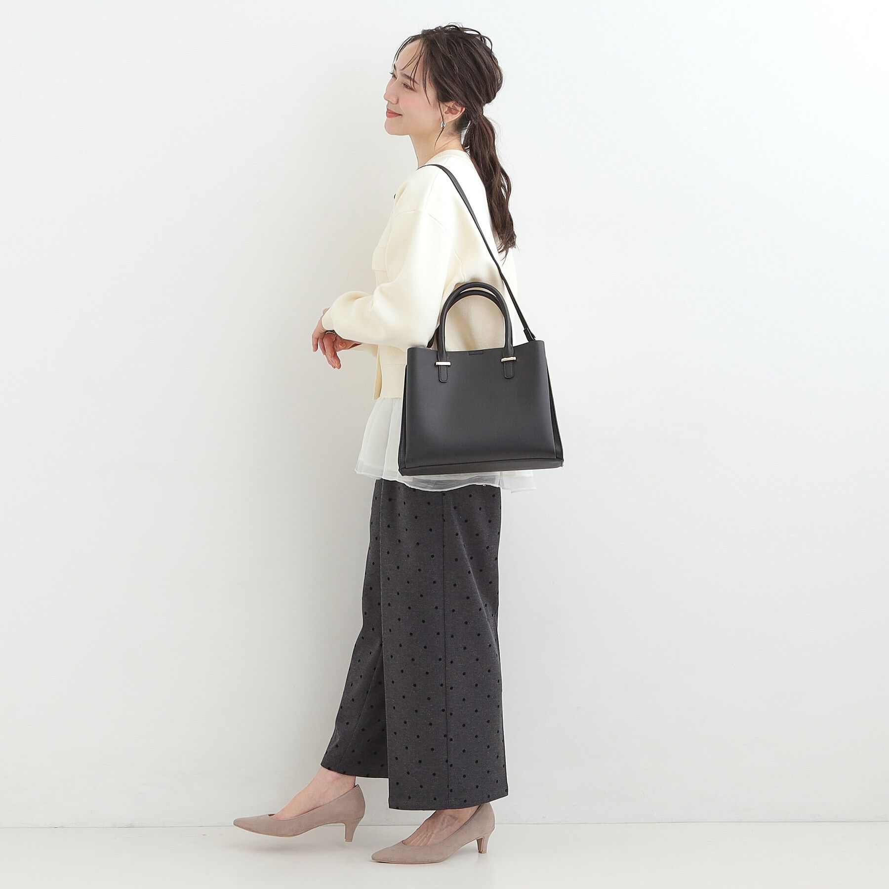 SHOO･LA･RUE「【2WAY】きれいめスタイルにマッチする 一枚革風 三層トートバッグ」|トートバッグ|