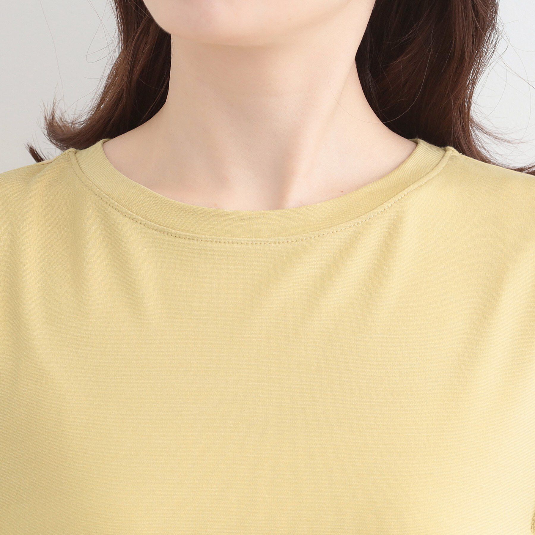 SHOO･LA･RUE「【UVカット/接触冷感】上品に涼し気 とろみタックノースリーブトップス」|Tシャツ・カットソー|