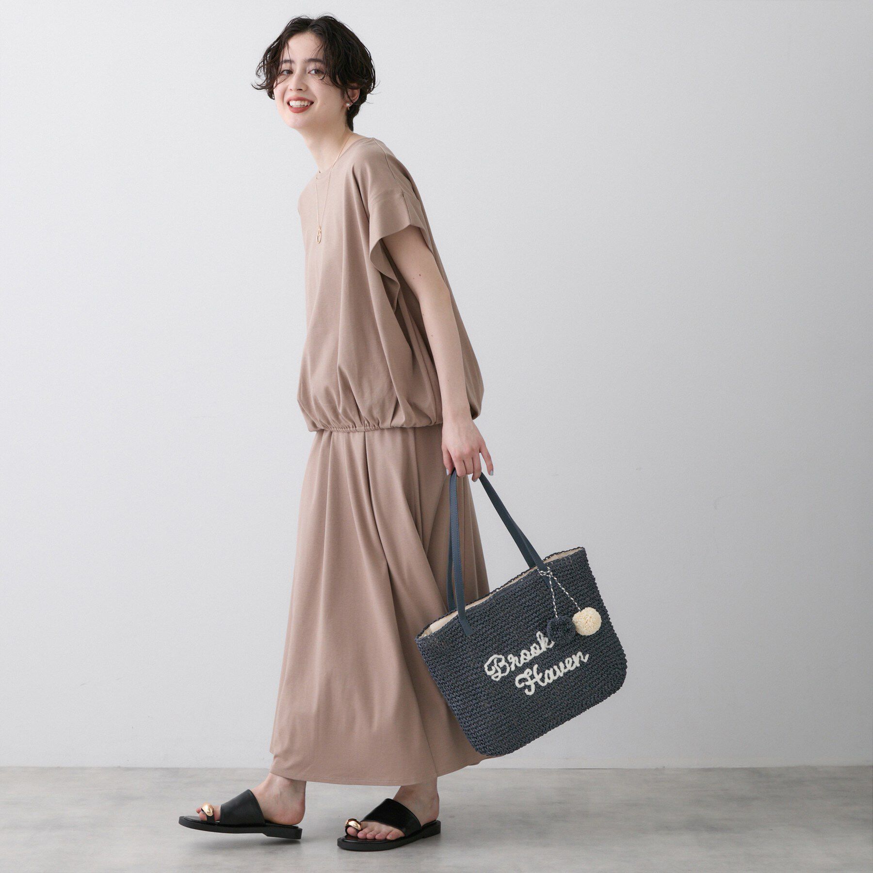 Dessin「【A4収納可】ロゴ刺繍ポンポンチャーム付きペーパーメッシュトート」|トートバッグ|