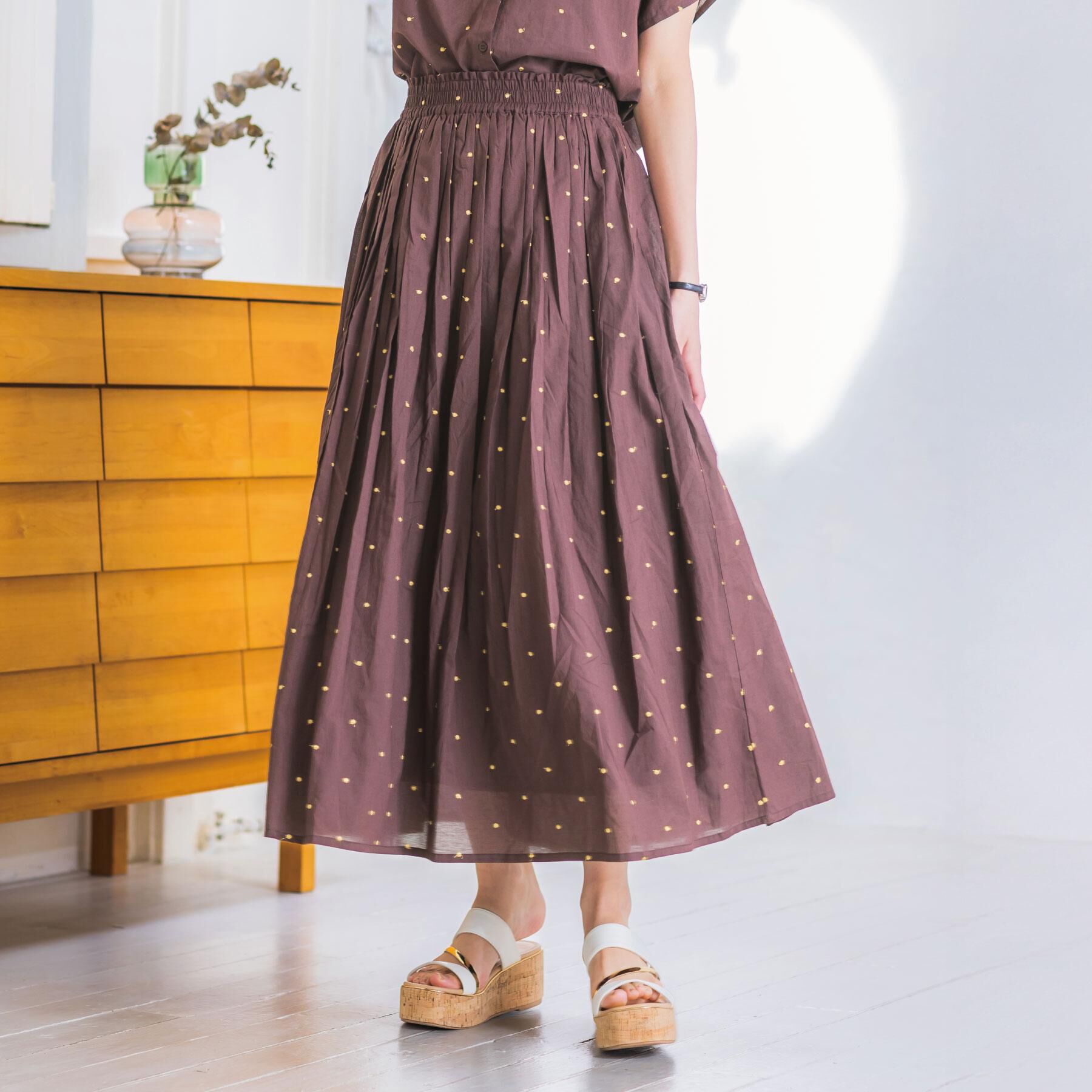 ITS&rsquo;DEMO「ラメドット刺繍スカート」|スカート|