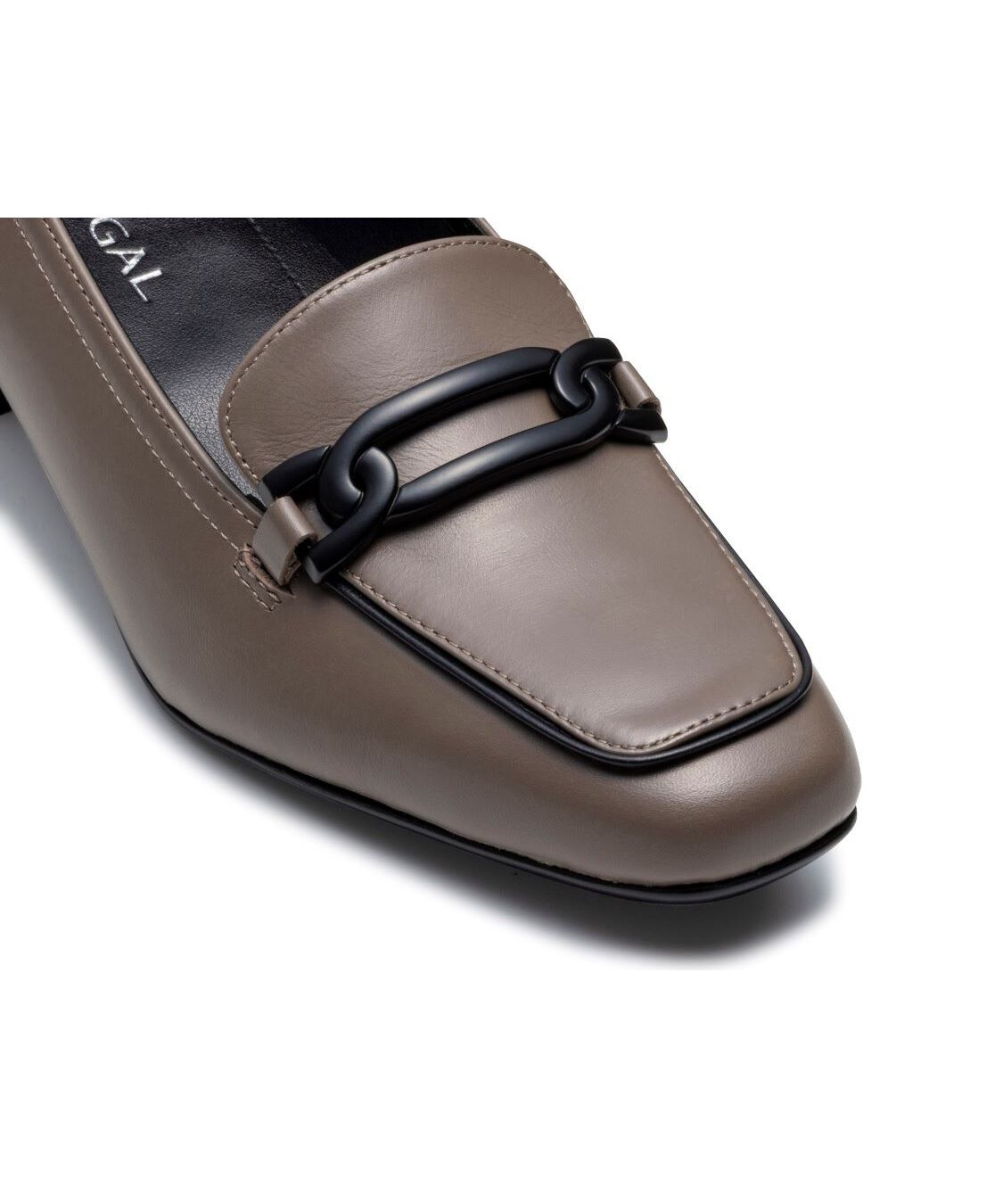 REGAL SHOES「REGAL 【新作】晴雨兼用チェーンビットヒールローファー【ヒール40mm】　商品コード：F18SBB」|パンプス|