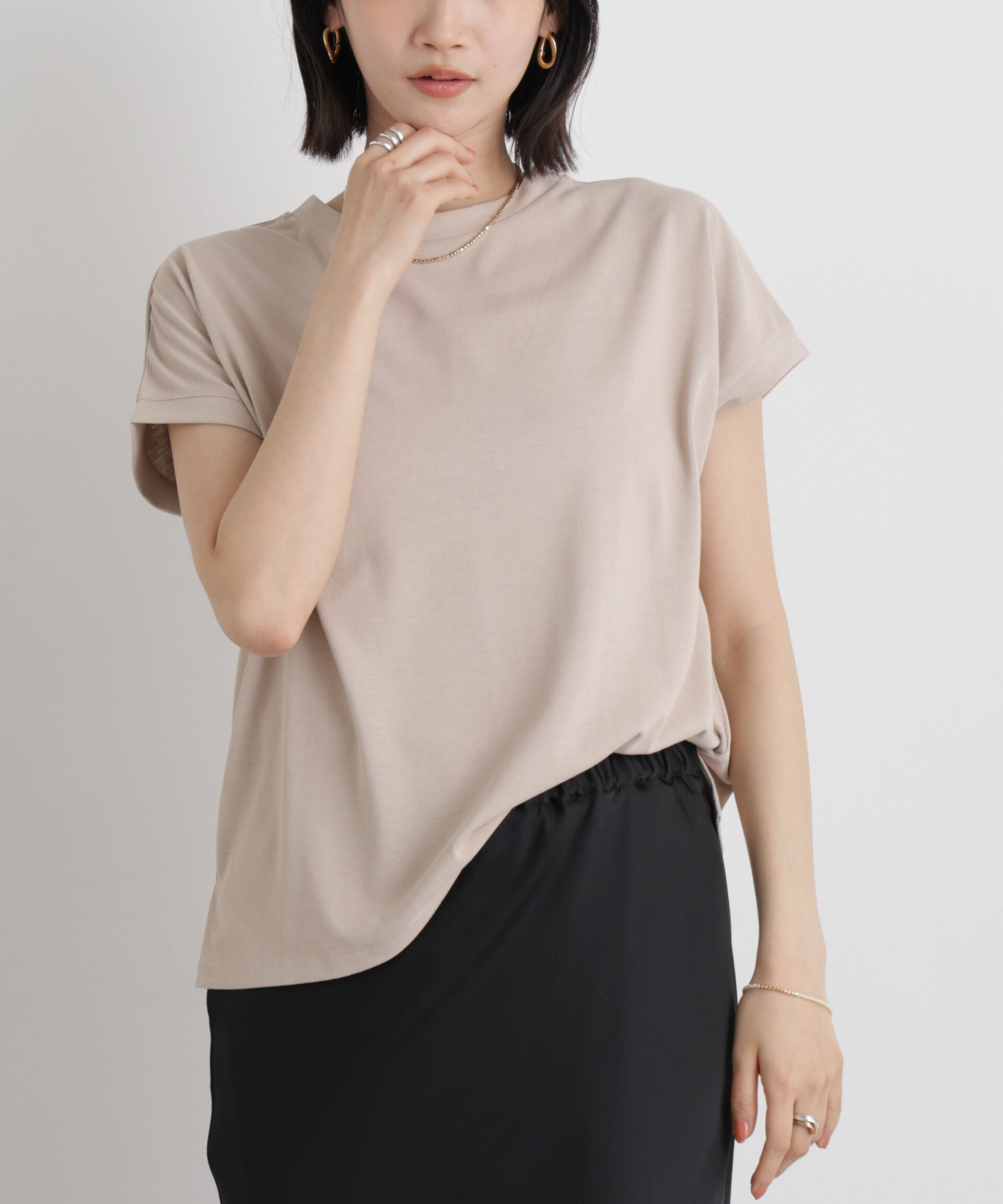 NANO universe「汗隠糸加工&多彩機能カットソー素材 ドルマンフレンチトップス」|Tシャツ・カットソー|ベージュ