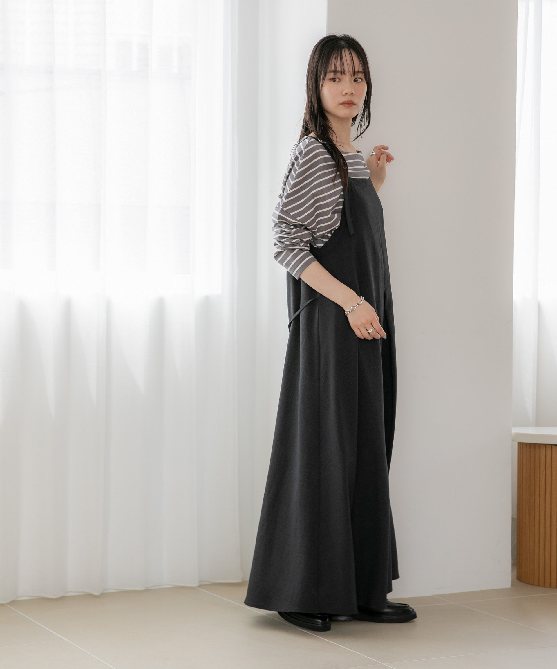 NANO universe「WEB限定/多機能素材 前後2wayショルダーストラップワンピース」|ワンピース|