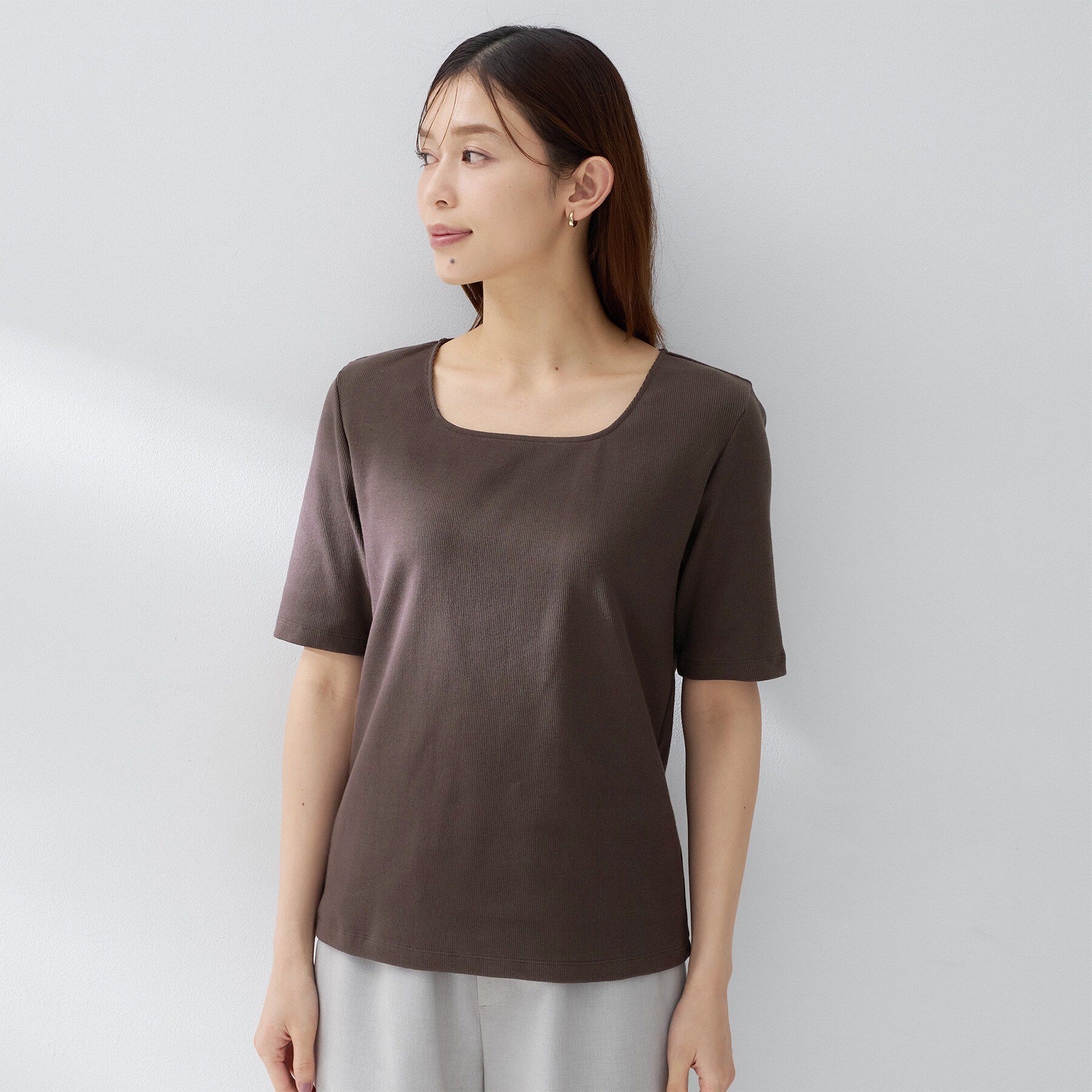 UNTITLED「【すっきり見え/洗える】スクエアネックプルオーバー」|Tシャツ・カットソー|