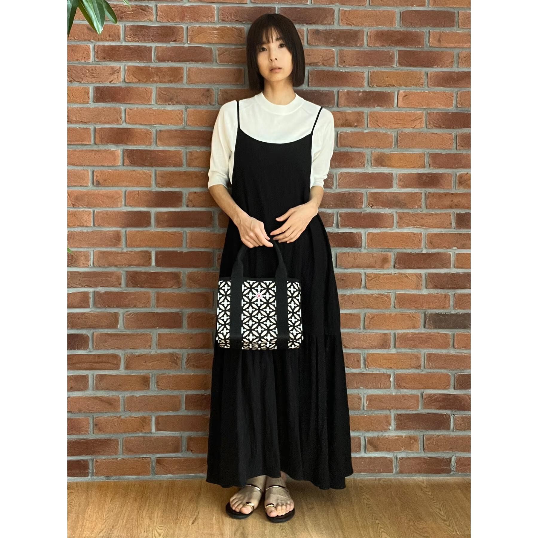 DRESSTERIOR「オーバーラップサークル スモールニットトートバッグ」|トートバッグ|