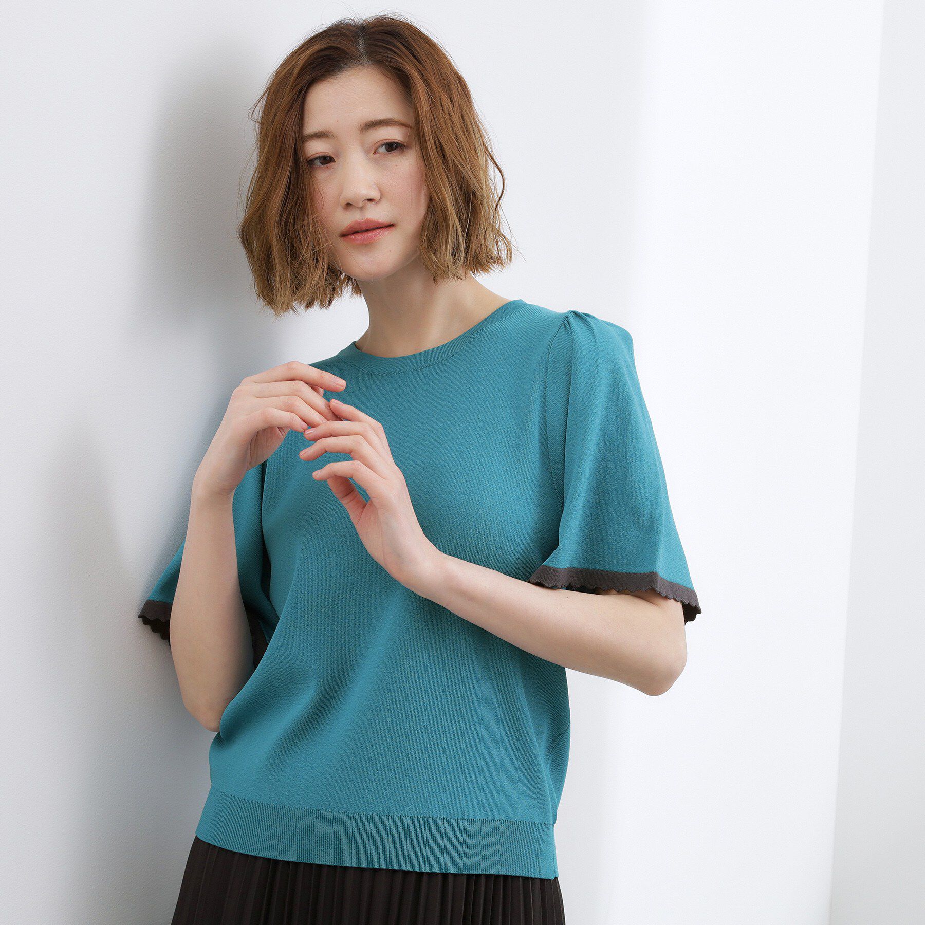 grove「高評価！【シリーズ累計36万枚！名品ニット】やわらかドライタッチ スカラップスリーブニット」|ニット・セーター|