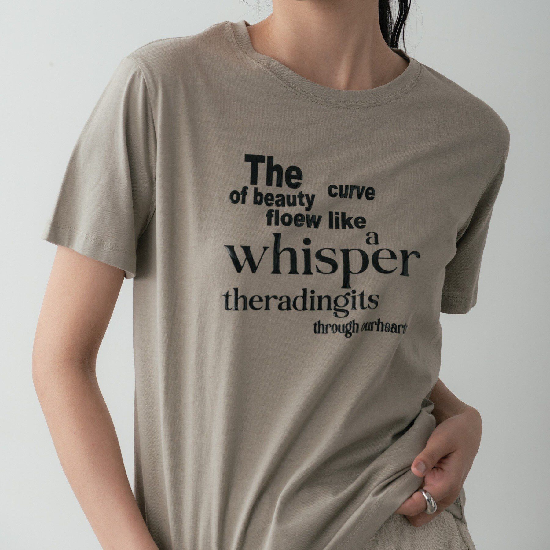 GALLEST「メッセージプリントクルーネックTシャツ」|Tシャツ・カットソー|オリーブグリーン(0