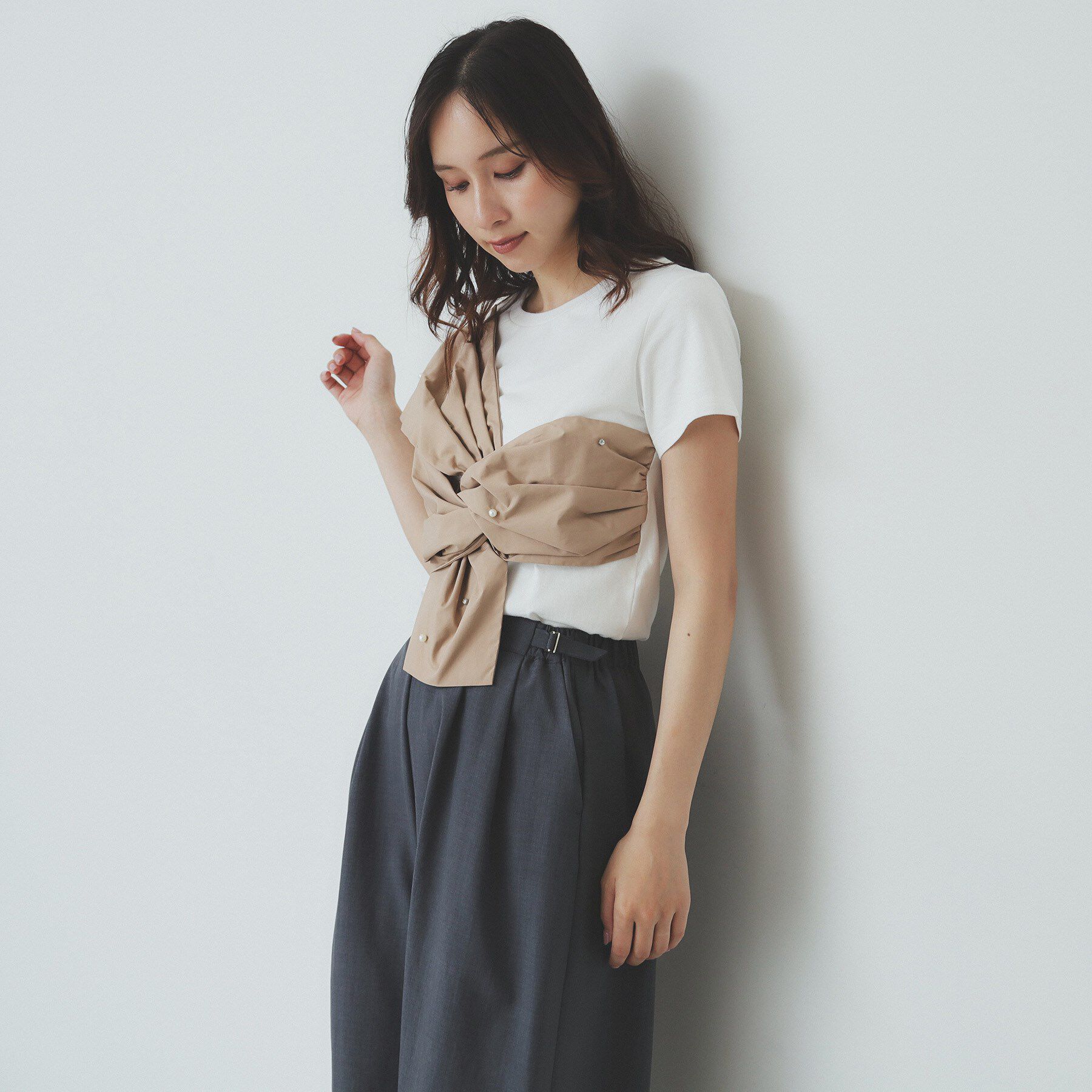 index「パール調アシメドッキングTシャツ【洗える／接触冷感】」|Tシャツ・カットソー|