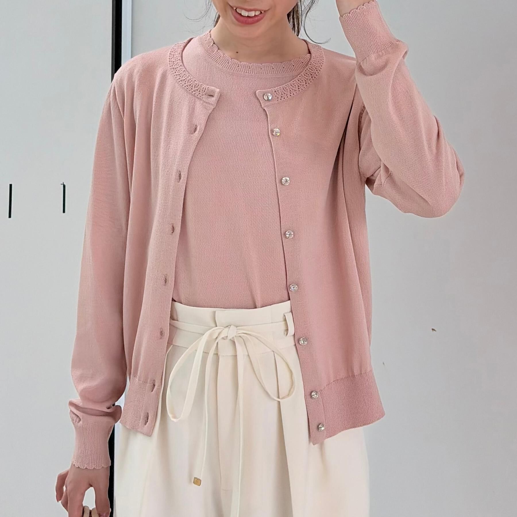 Couture broach「【アンサンブル可・UVカット・アンチピリング】ポイント透かしビジュー釦カーディガン」|カーディガン|