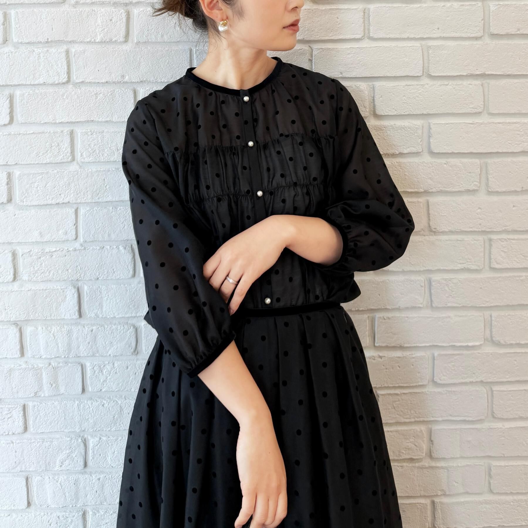 Couture broach「【セットアップ可・着映えて上品】フロッキードットブラウス」|シャツ・ブラウス|