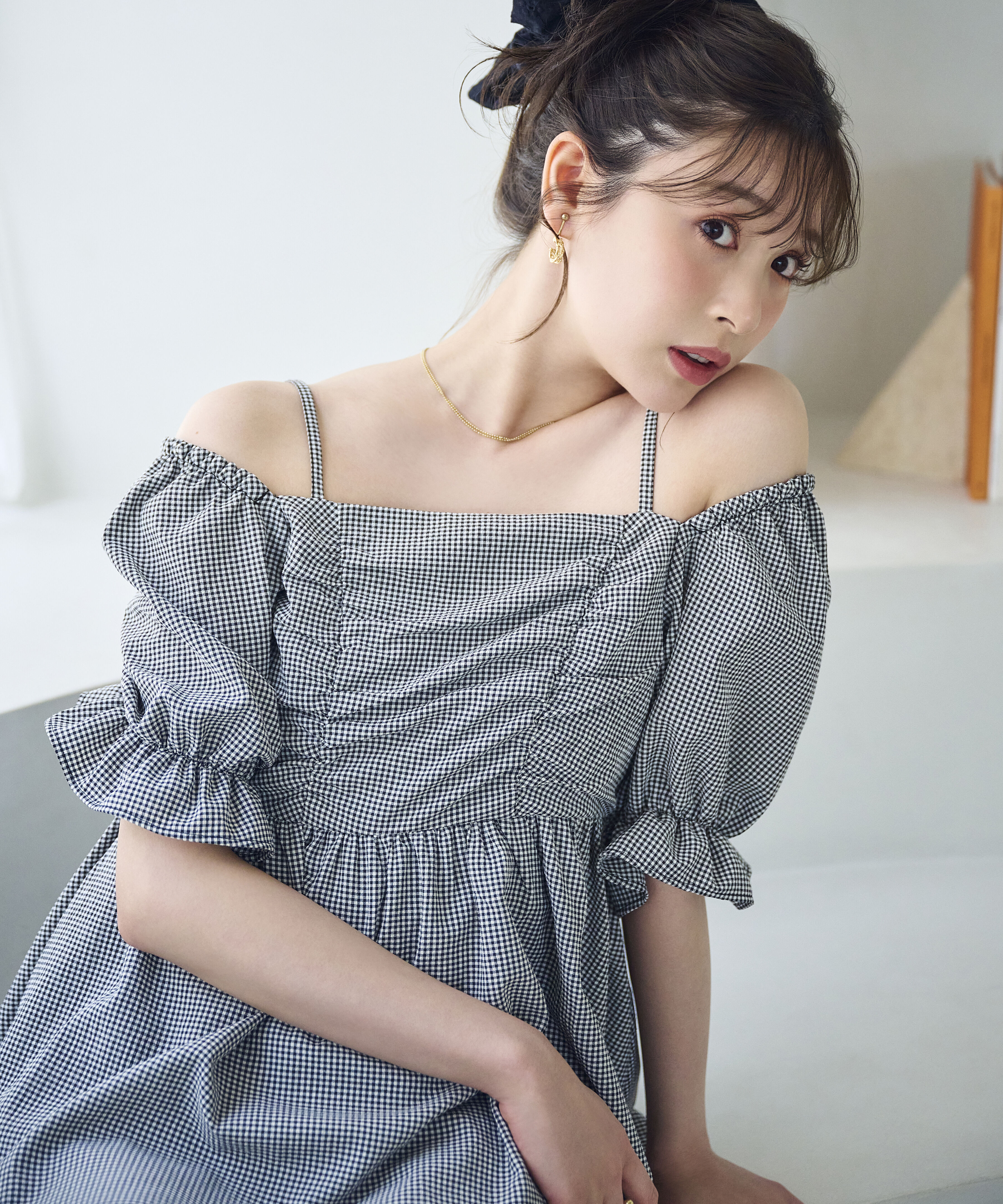 PROPORTION BODY DRESSING「〈a/mie〉ギンガム2wayブラウス」|シャツ・ブラウス|ブラック&times;ホワ