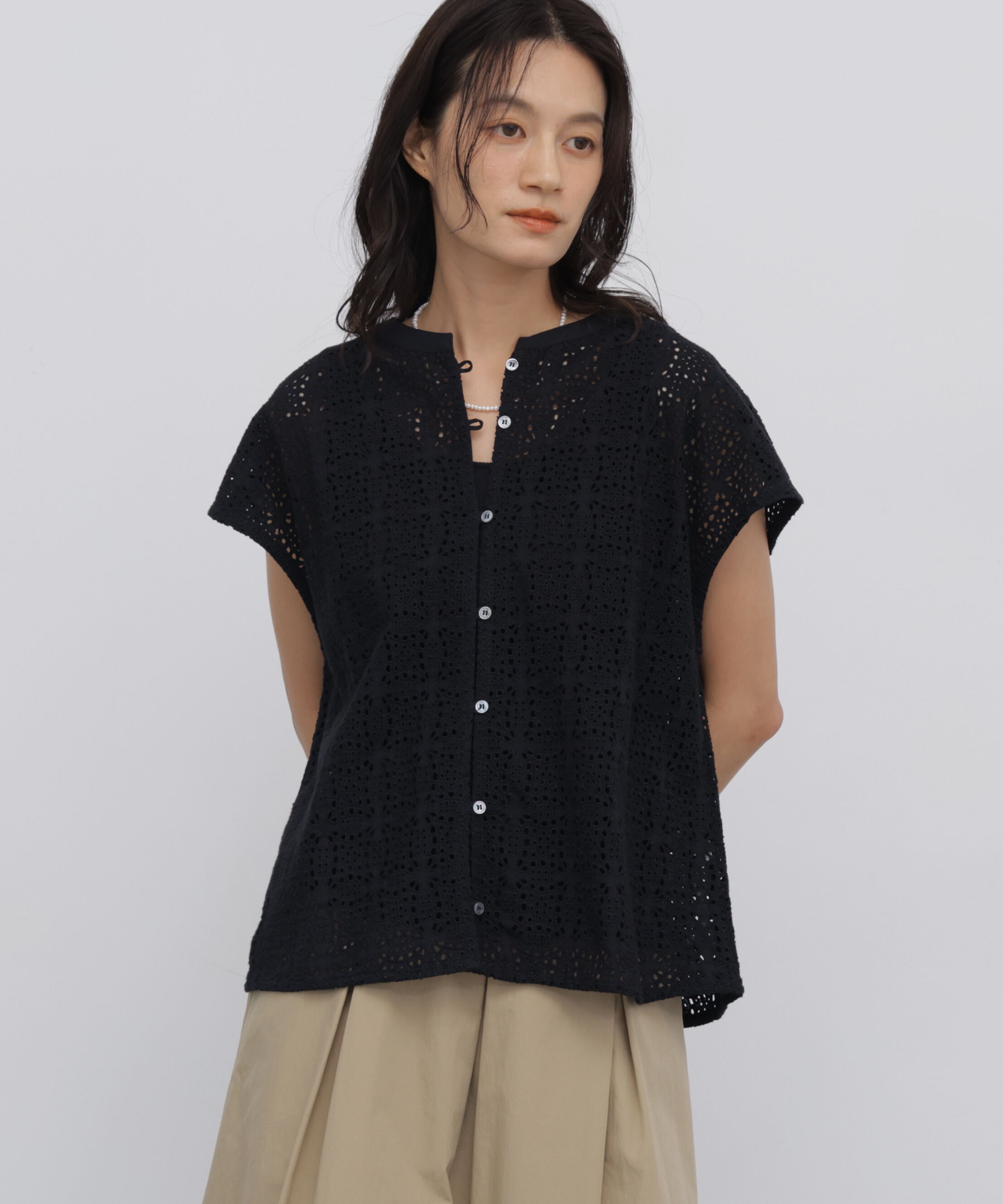  「◆インドコットンアイレット刺繍ブラウス」|シャツ・ブラウス|ブラック