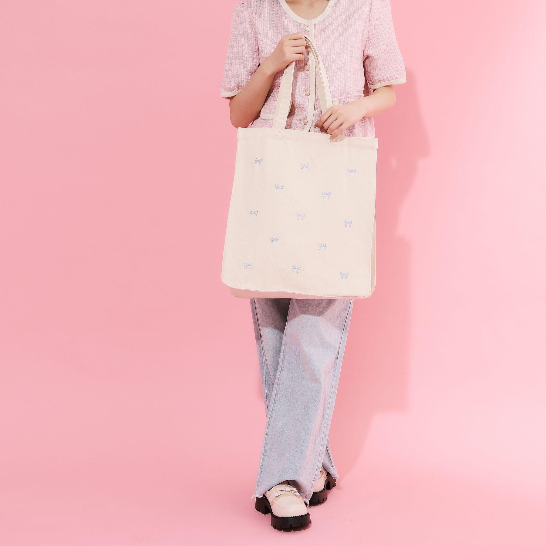 Ober Tashe「リボン刺繍キャンバストートバッグ」|トートバッグ|
