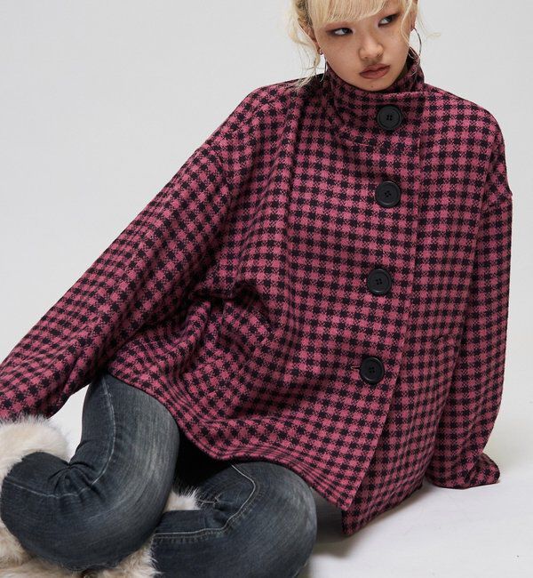  「【26AW LOOK掲載品番】ビッグボタンアシメハーフコート」|その他|ピンク