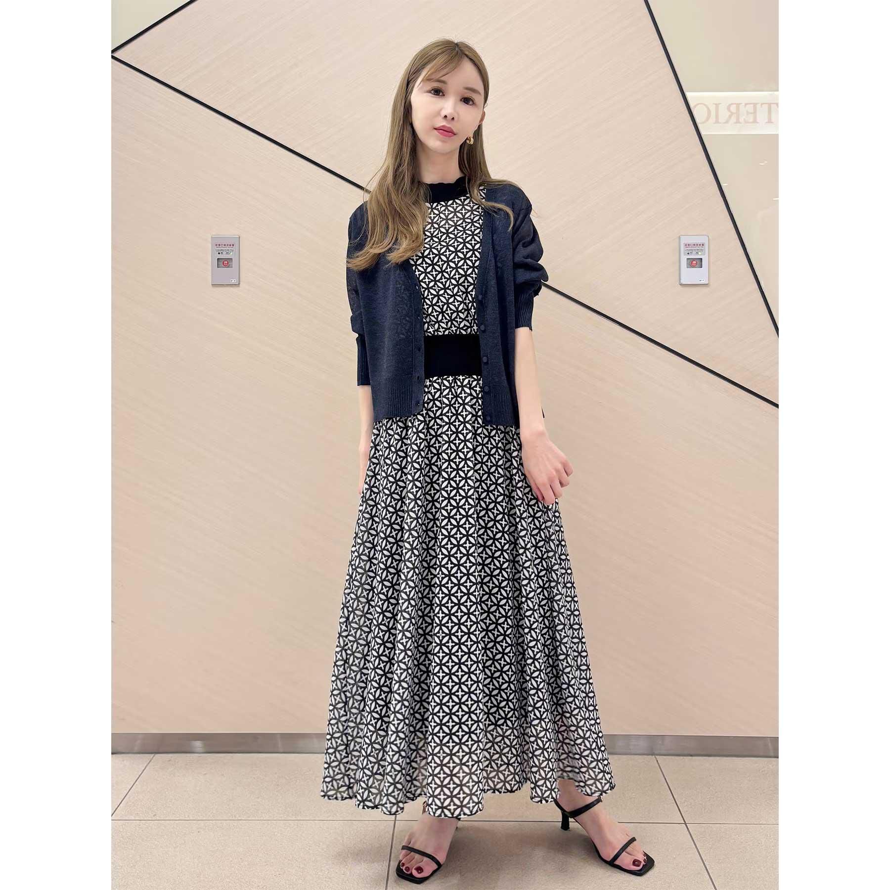 DRESSTERIOR「【ウォッシャブル】オーバーラップサークル シアーノースリーブドレス」|ワンピース|