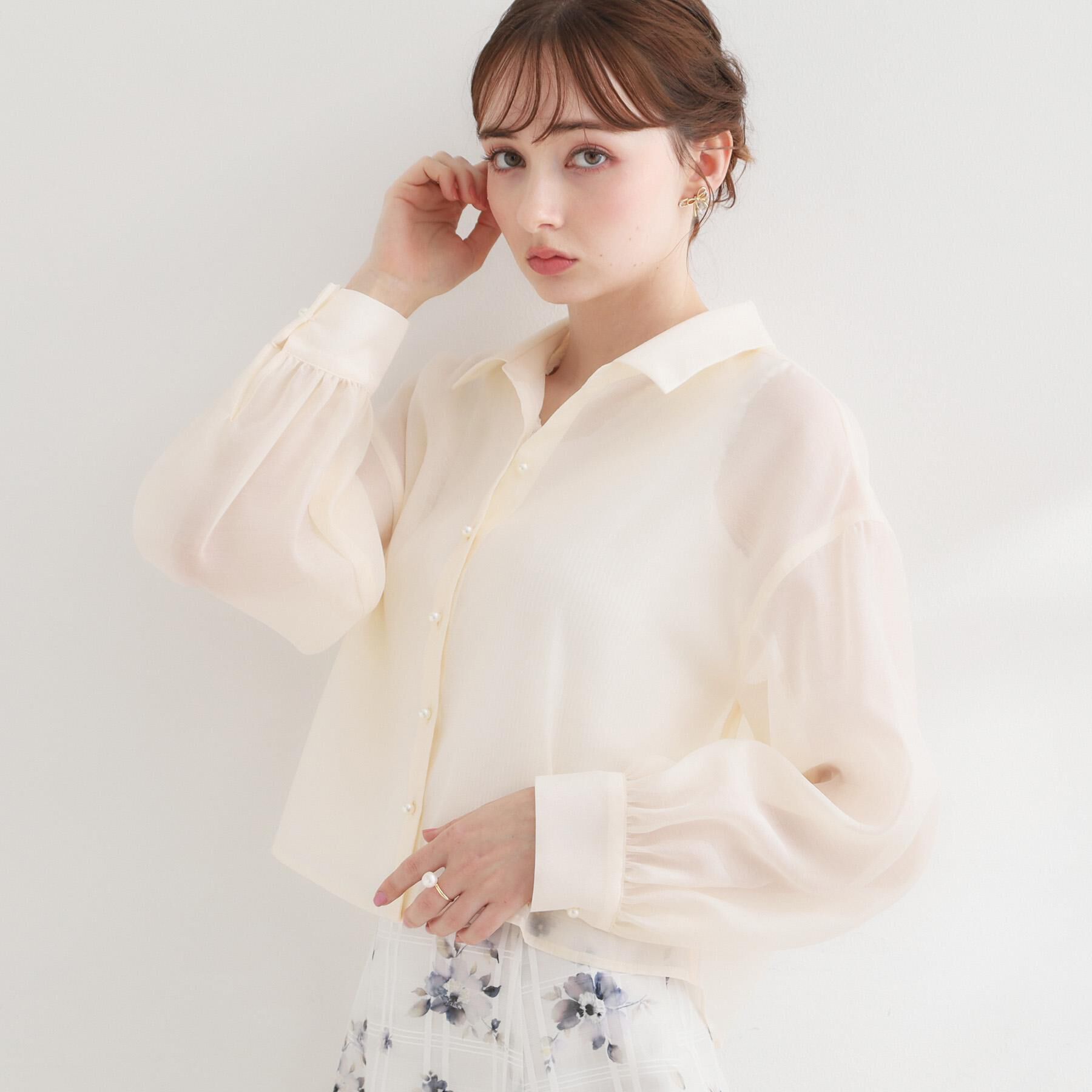 Couture broach「【洗える】ショート丈 シアーシャツ」|シャツ・ブラウス|アイボリー(004)