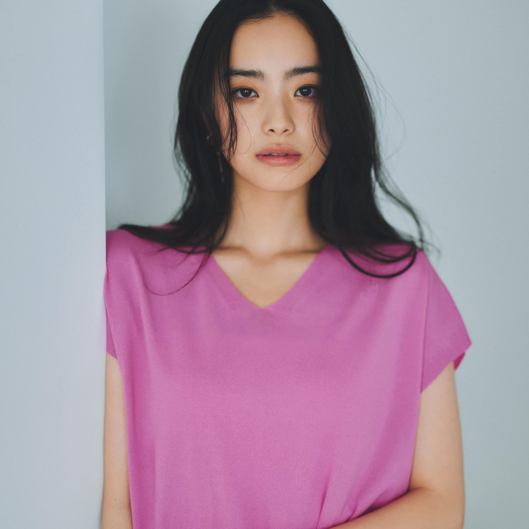 THE SHOP TK「【さらっとタッチ】風通しのいい Vネックサマーニット」|ニット・セーター|