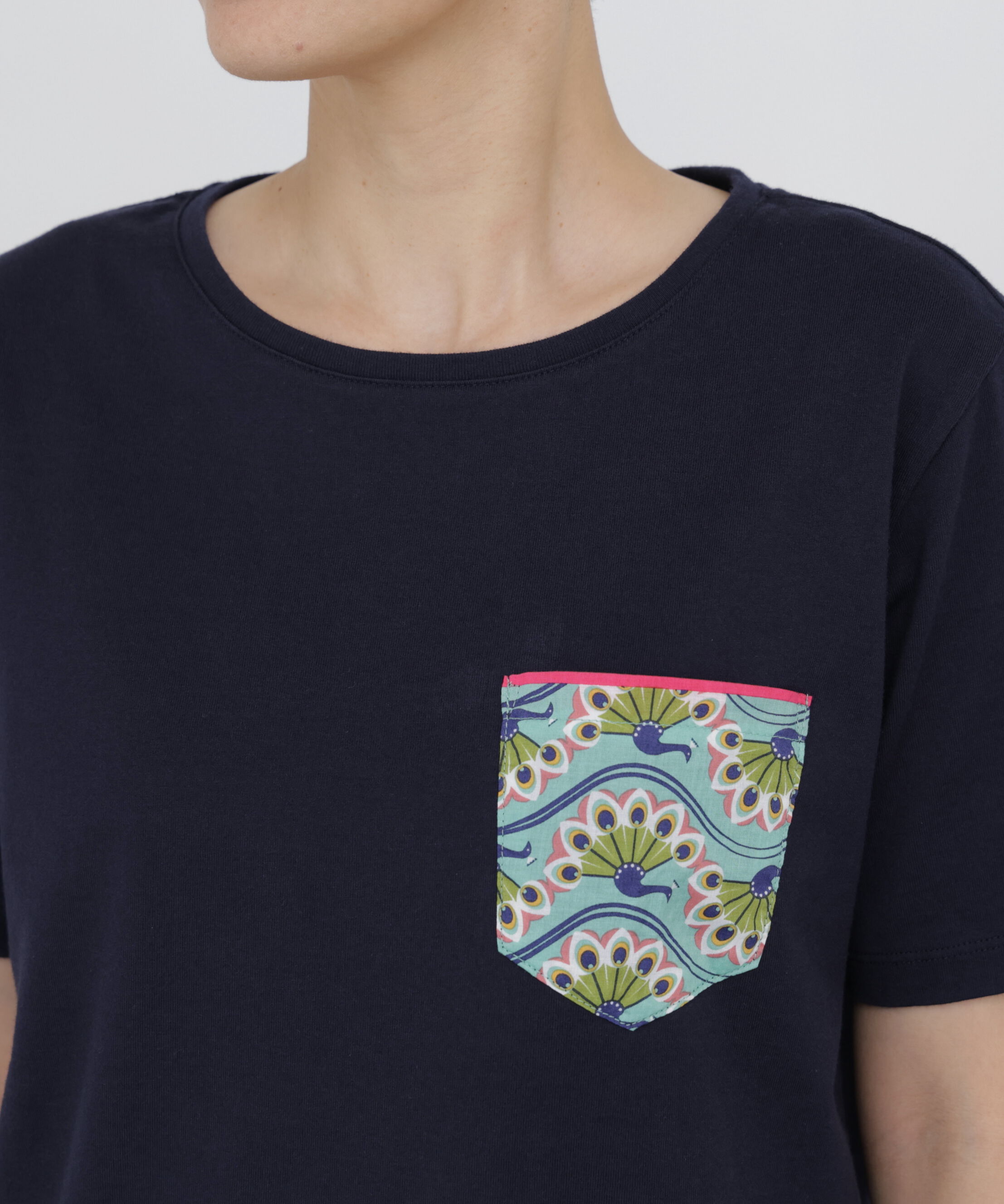  「《 大人気！ / CLOUDYコラボ 》アフリカンモチーフ  ポケットＴシャツ」|Tシャツ・カットソー|