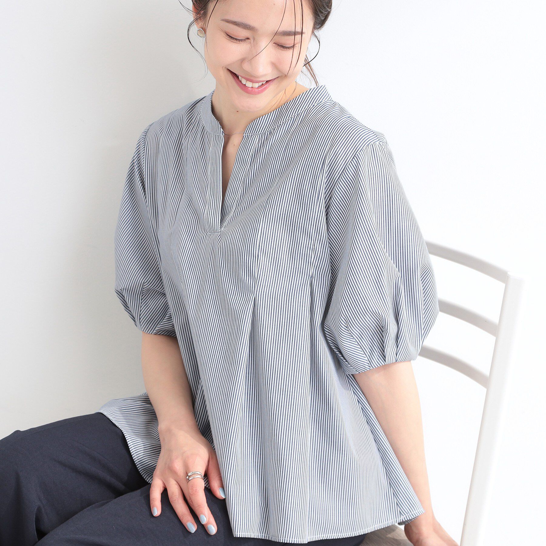 SHOO･LA･RUE「【高レビュー/洗濯後しわになりにくい/インせず着られる】自然に体型カバー 麻調ペプラムブラウス」|シャツ・ブラウス|ブルー(393)