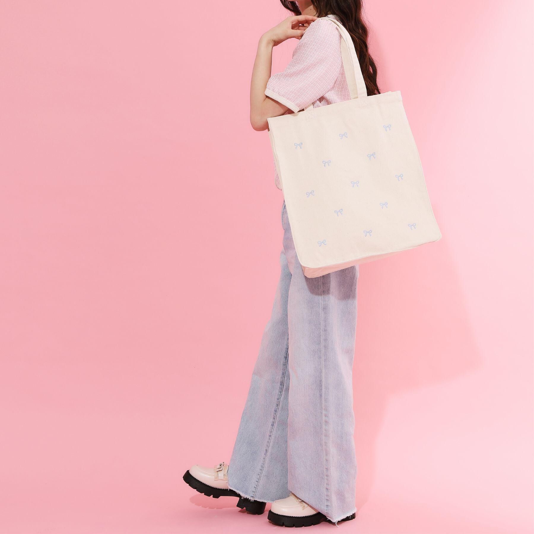 Ober Tashe「リボン刺繍キャンバストートバッグ」|トートバッグ|