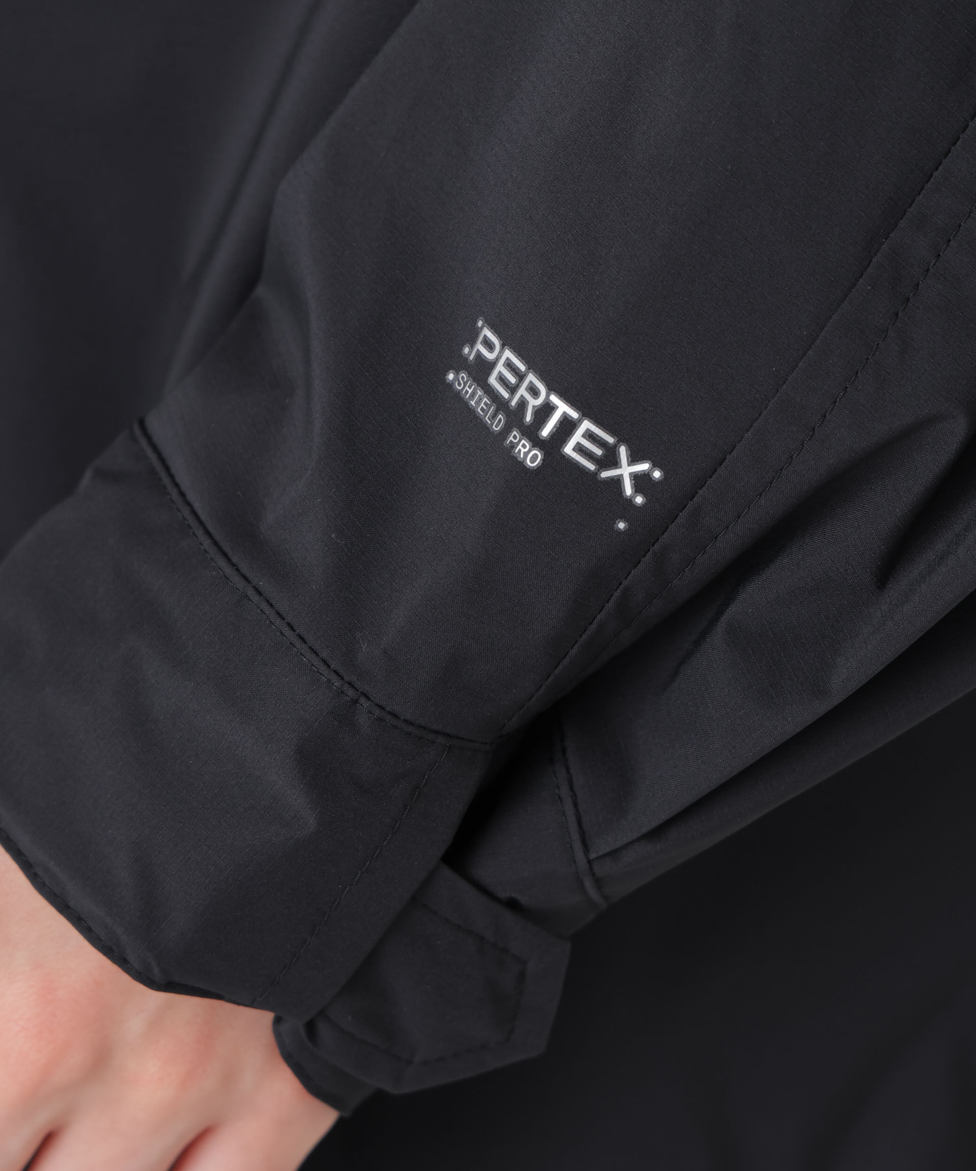 nano･universe「「Meaningful Continuity」PERTEX(R) SHIELD PRO フードブルゾン」|ブルゾン・スタジャン|