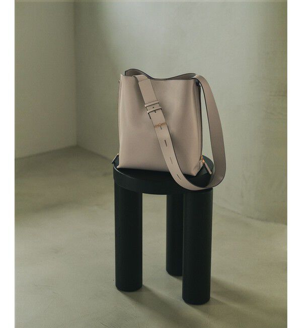 ROPE「【E'POR】Y BAG Shoulder Medium【軽量】」|ショルダー・メッセンジャー|ライトグレー(08)