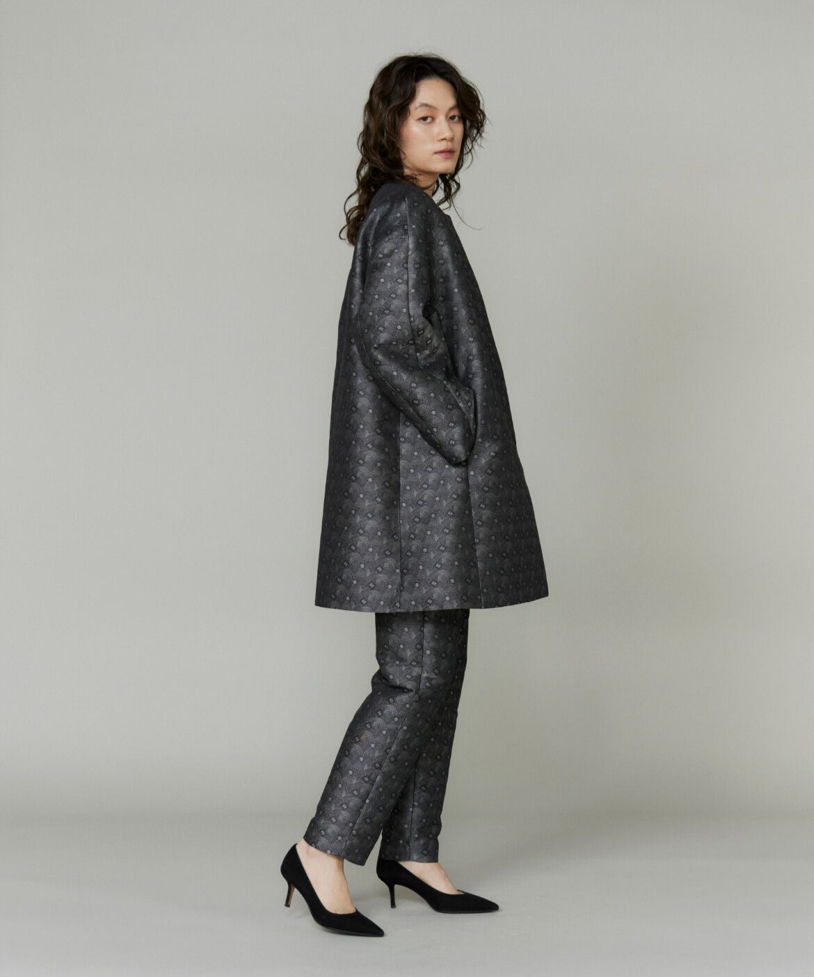 la veille by SUPERIOR CLOSET「ノーカラーAラインコート」|ピーコート|