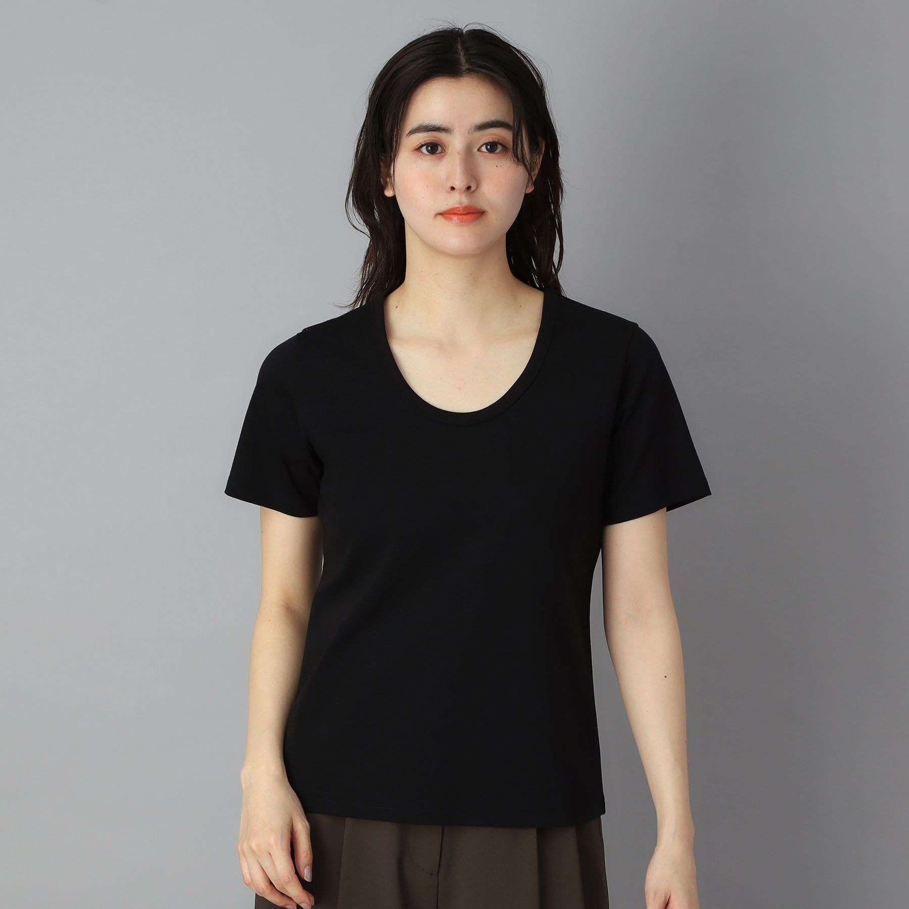 DRESSTERIOR「【接触冷感/抗菌防臭/UVカット】クールデオドラント UネックTシャツ」|Tシャツ・カットソー|