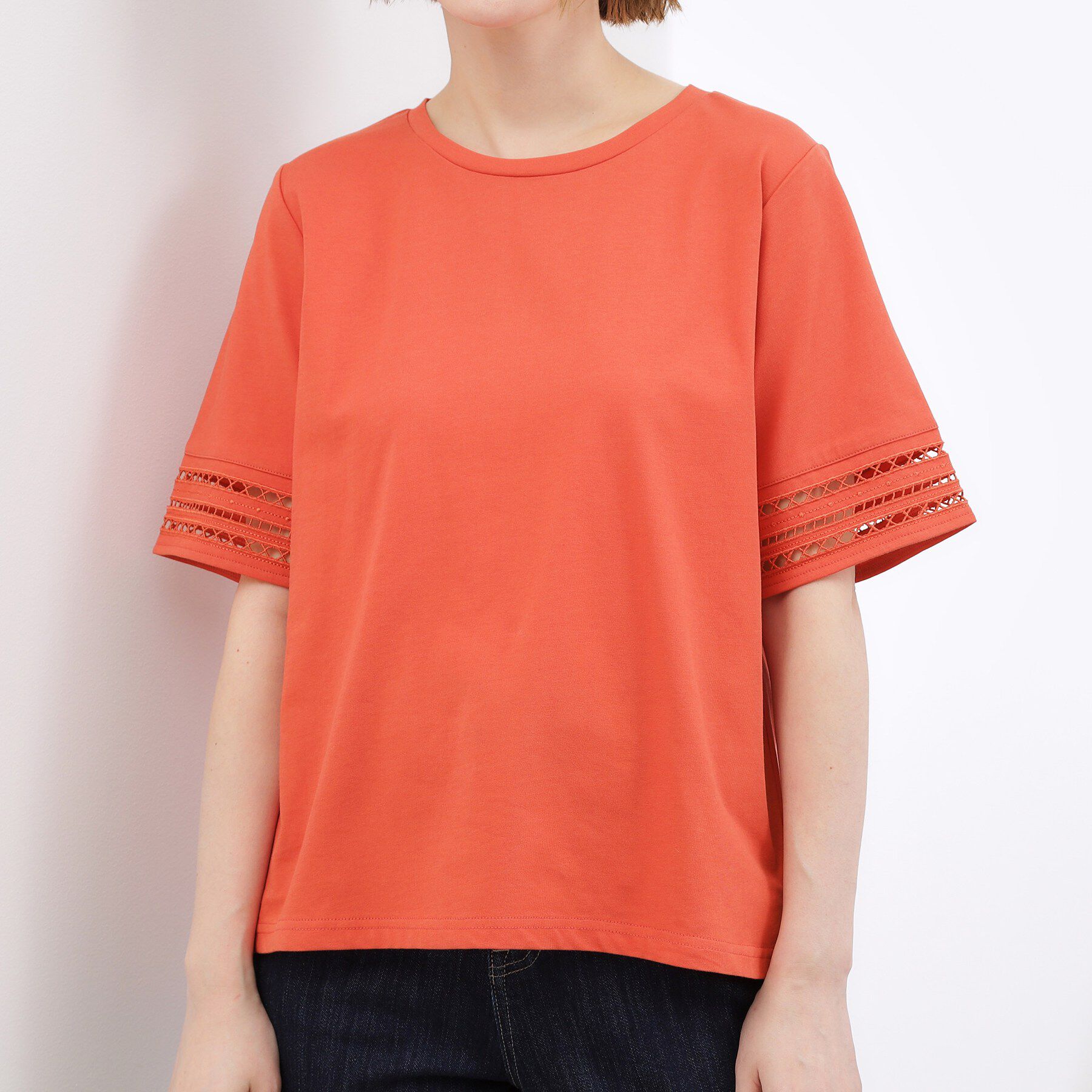 grove「【二の腕カバー/UV・ひんやり】袖口透かし刺繍Tシャツ」|Tシャツ・カットソー|