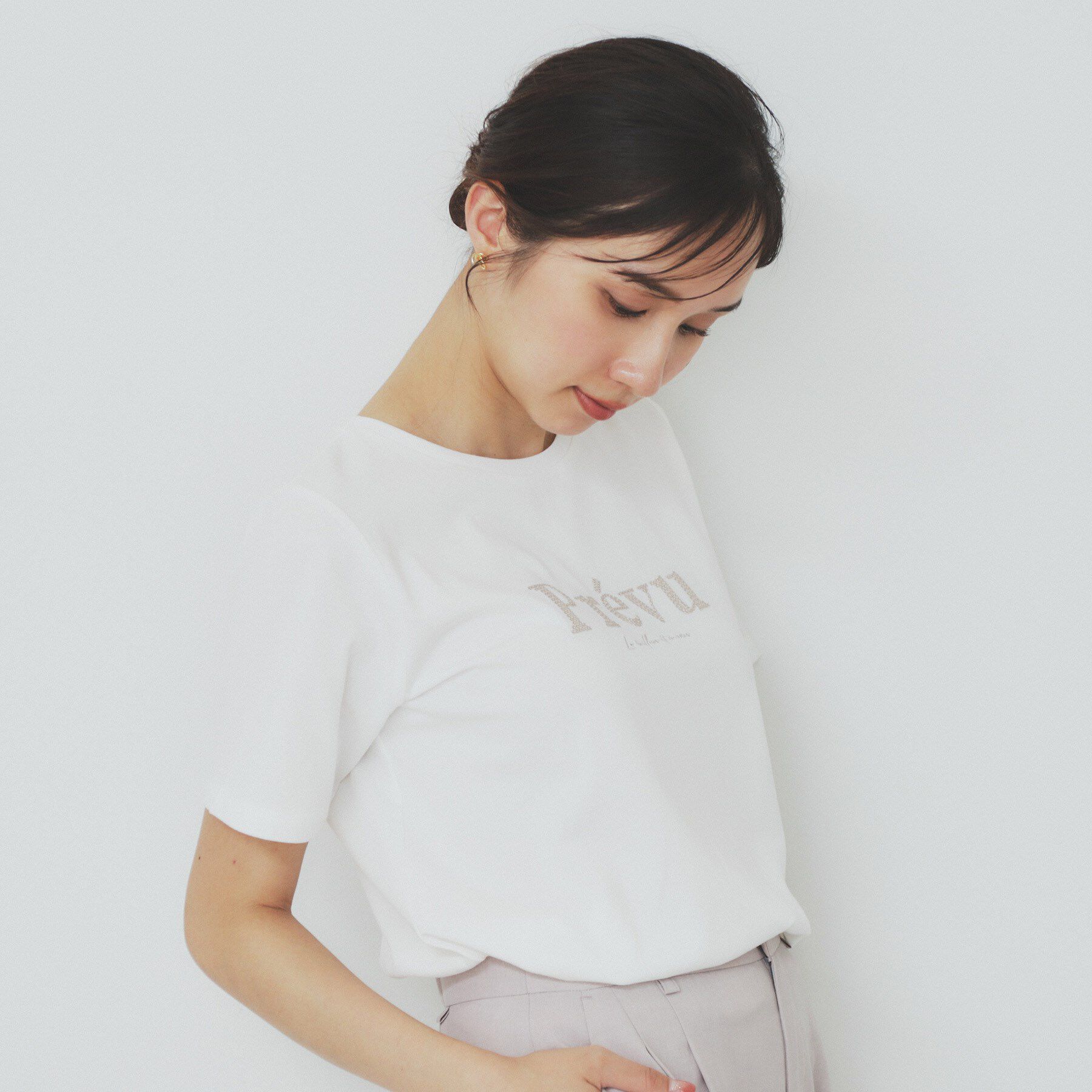 index「スパンコール刺繍ロゴTシャツ【洗濯機洗い可／接触冷感／UVケア】」|Tシャツ・カットソー|