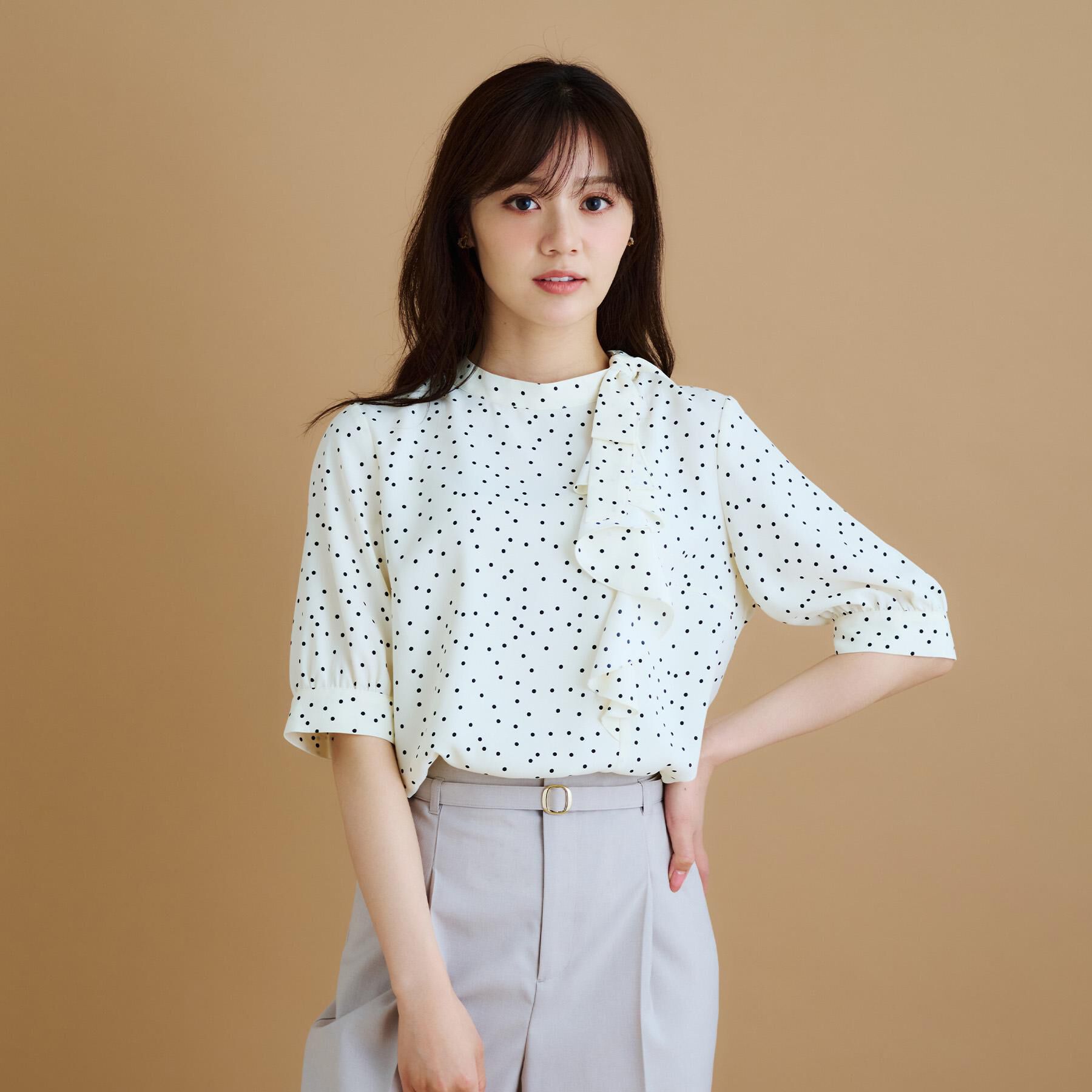 index「ロールカラーアシメフリルリボンブラウス【洗濯機洗い可／イージーアイロン】」|シャツ・ブラウス|
