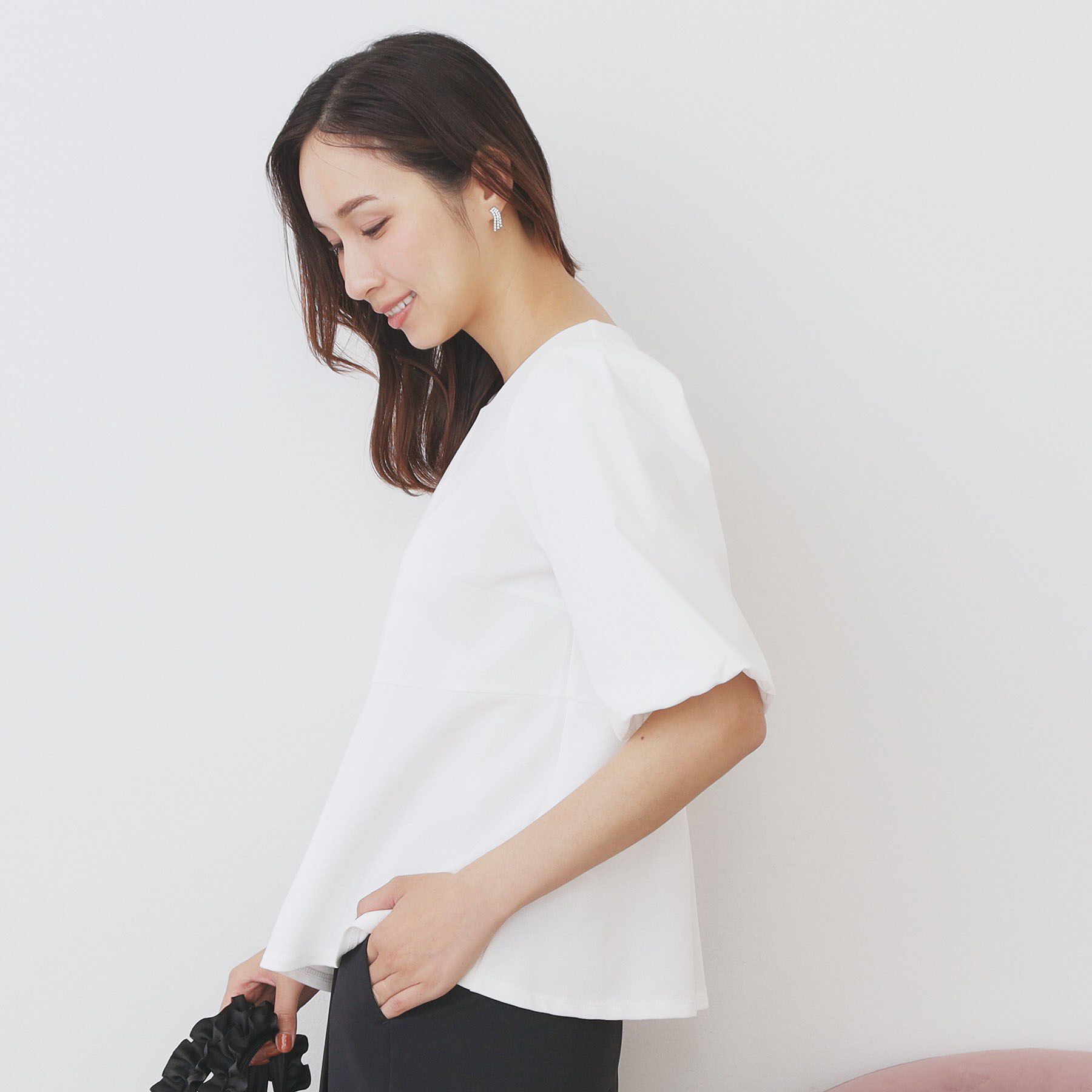 index「《S-LLサイズ》バルーンスリーブペプラムトップス【洗濯機洗い可／接触冷感／UVケア】」|Tシャツ・カットソー|