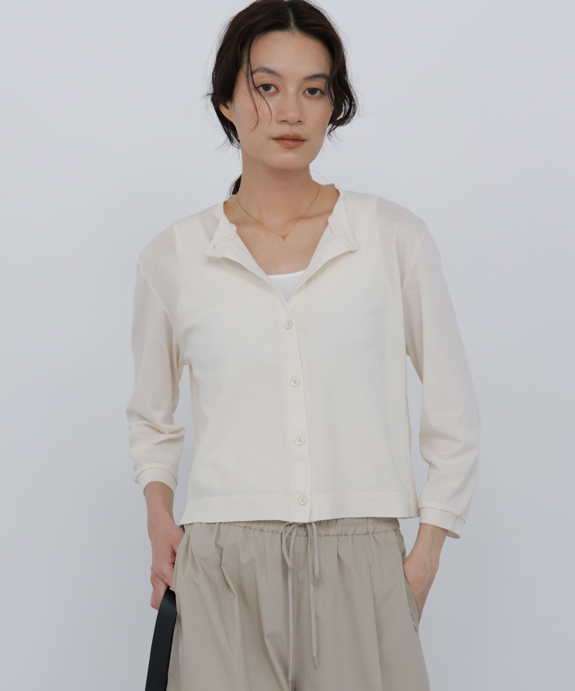  「◆《接触冷感 / 洗える》 フィンリーフライスカットソーカーディガン」|Tシャツ・カットソー|エクリュ1