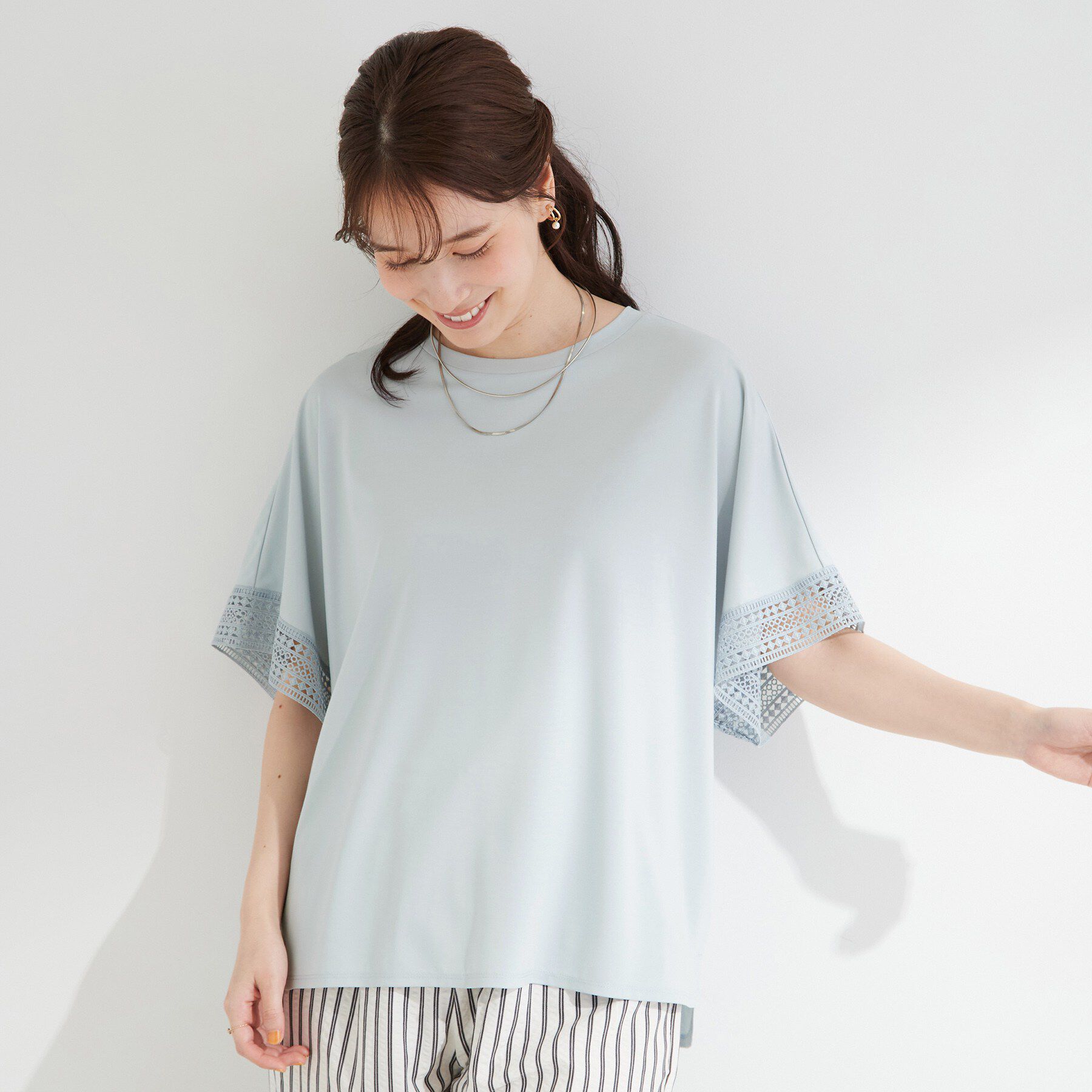 SHOO･LA･RUE「【ひんやり/UV/体型カバー】ヒップ周りが隠せる お袖レースTシャツ」|Tシャツ・カットソー|