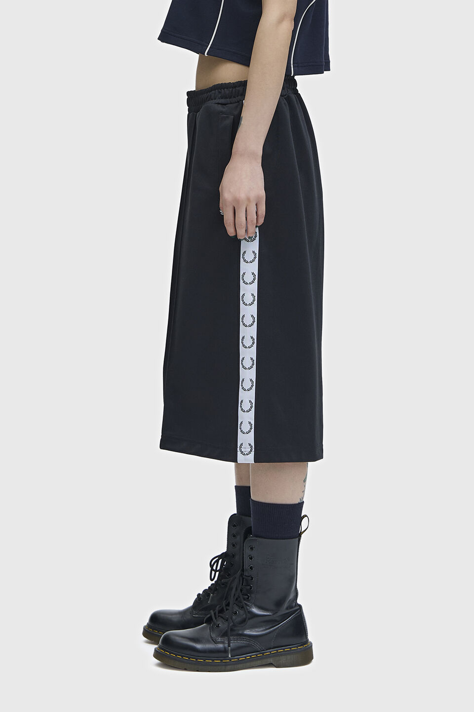 FRED PERRY 「Taped Track Shorts／テープトラックショートパンツ」|その他|