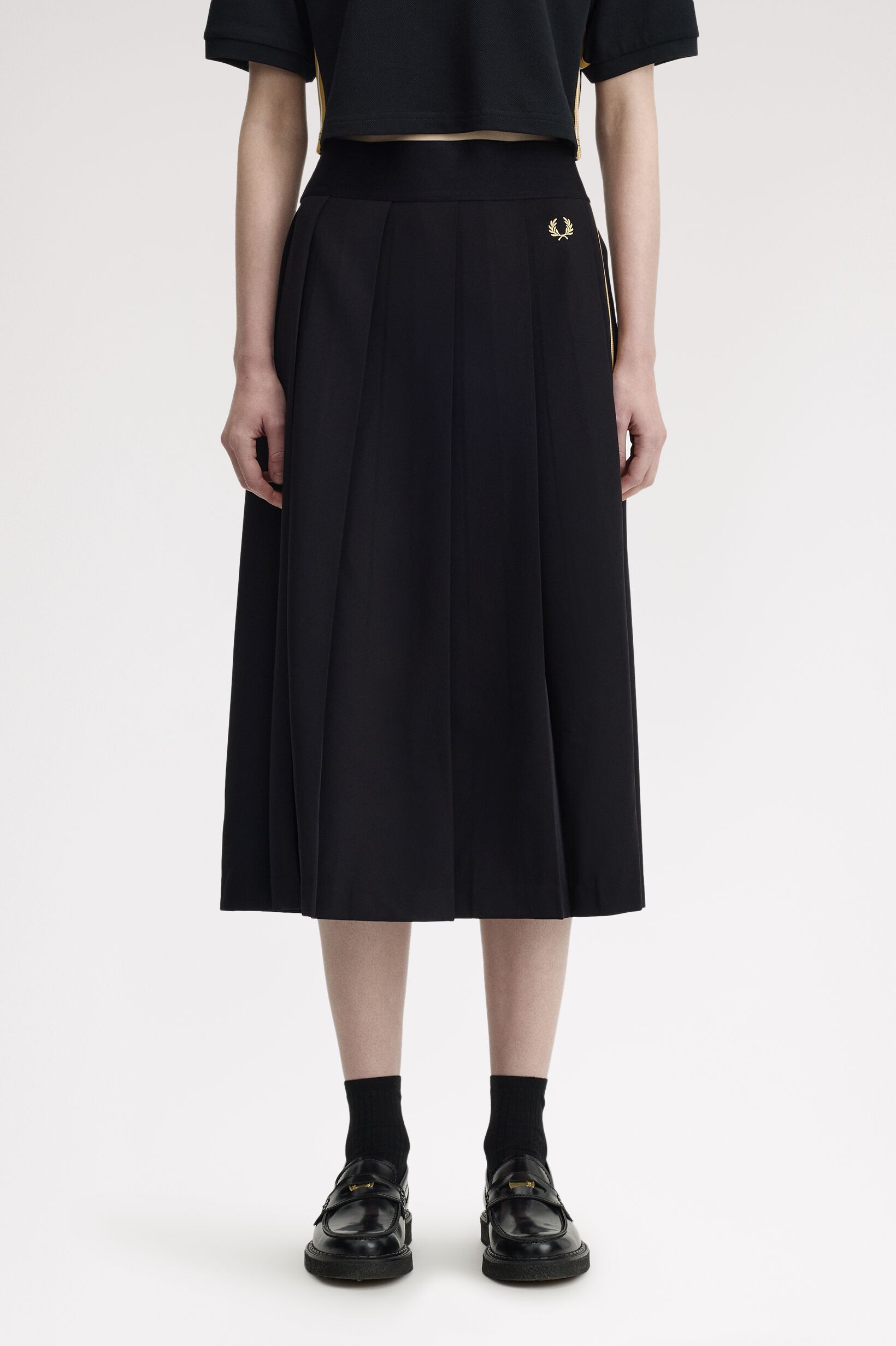 FRED PERRY 「Tape Detail Pleated Midi Skirt／テープディテールプリーツミディスカート」|スカート|