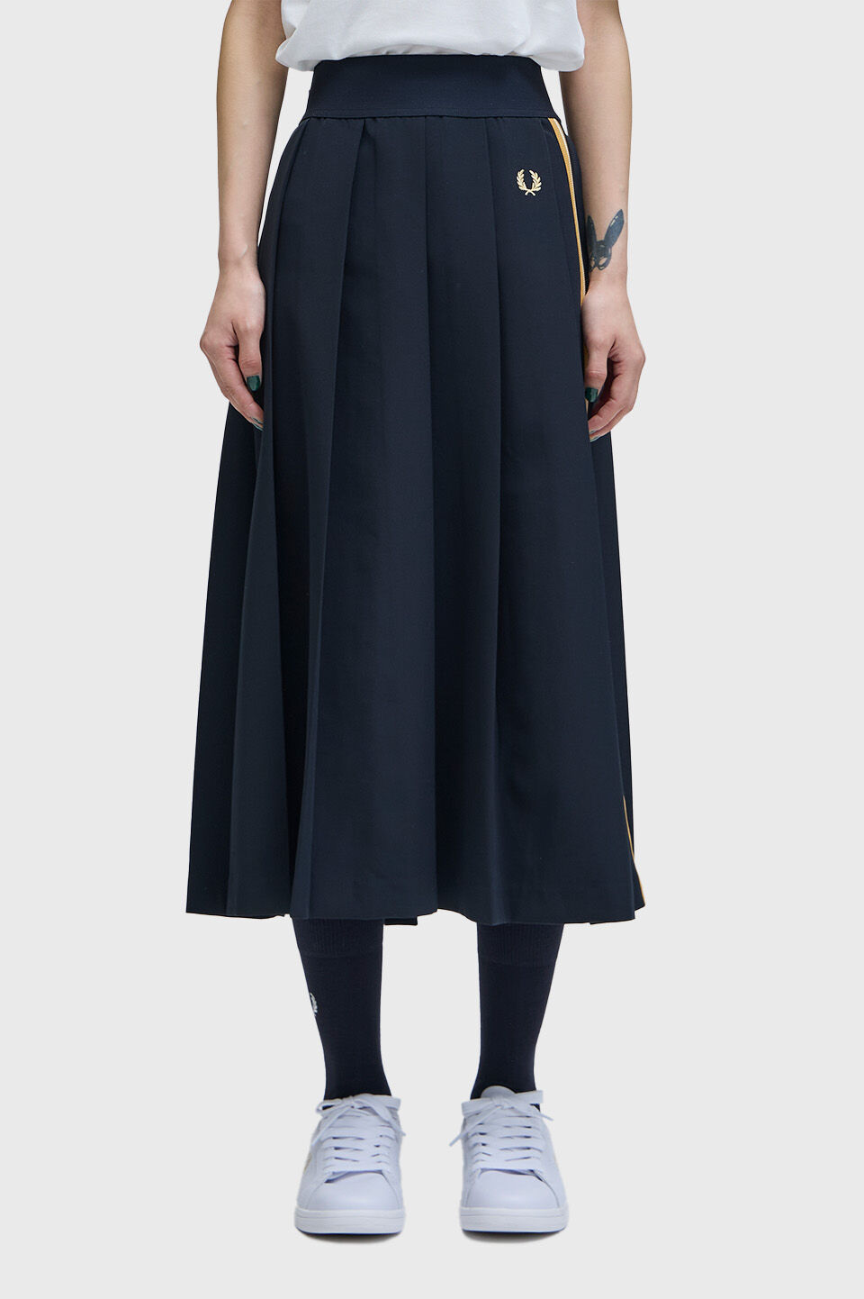 FRED PERRY 「Tape Detail Pleated Midi Skirt／テープディテールプリーツミディスカート」|スカート|
